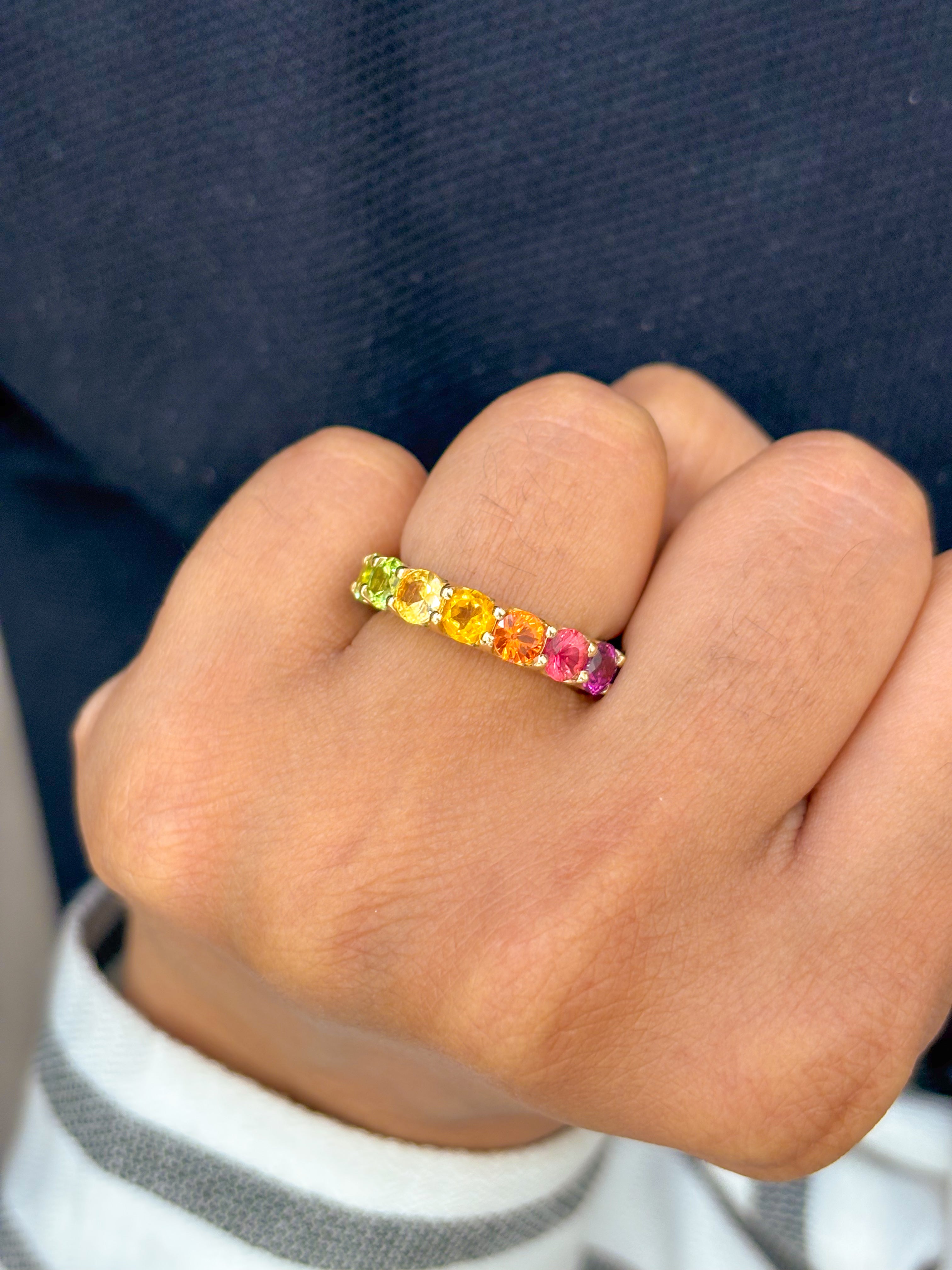 JPRG-1834/4551 Rainbow Gemstone Round 4Mm U Ring | 14K