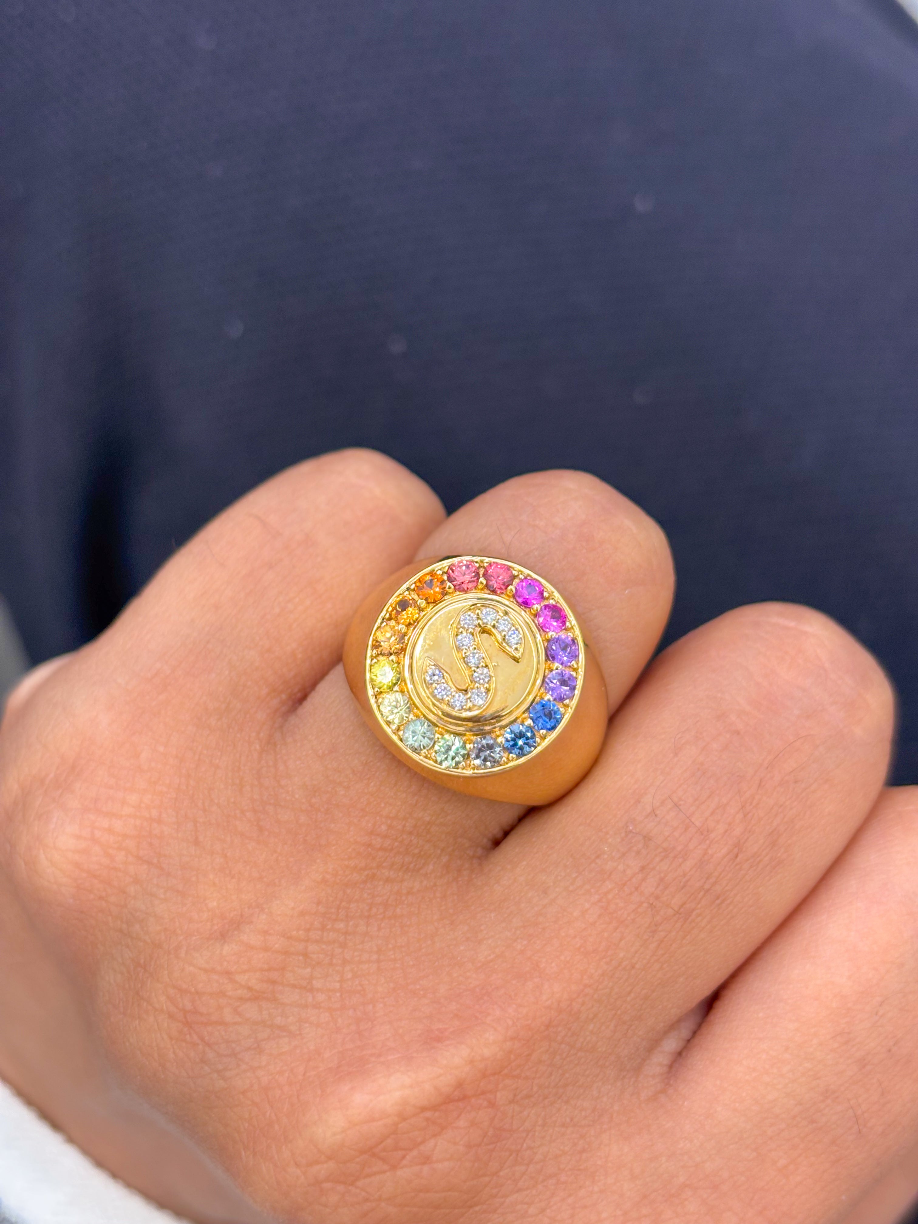 JPRG-1842/4560 Rainbow Sapphire S Ring | 18K