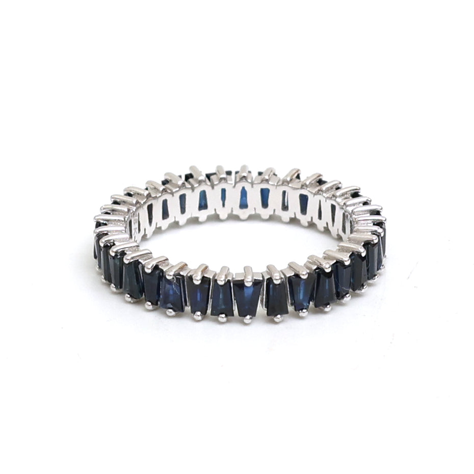 JPRG-2041/5045 Blue Sapphire Baguette 4X2 Ring | 18K