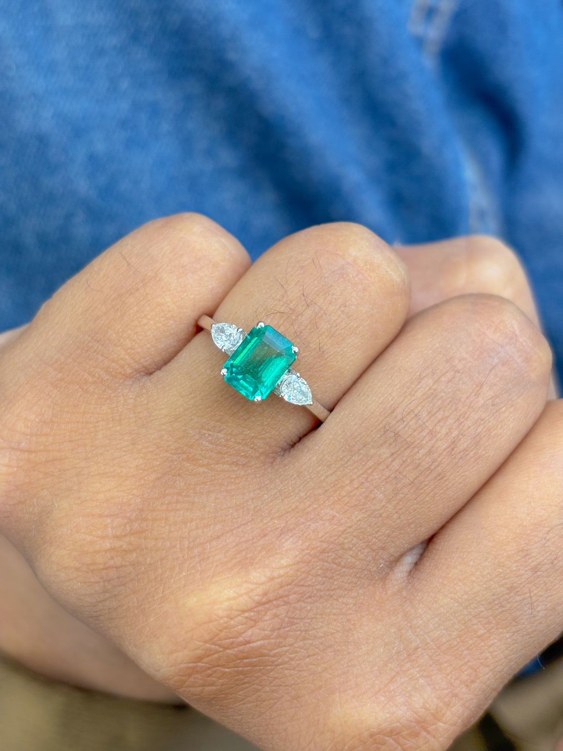 JPRG-2228/5631 Emerald Octagon With Diamond Fancy Diamond Ring | 18K