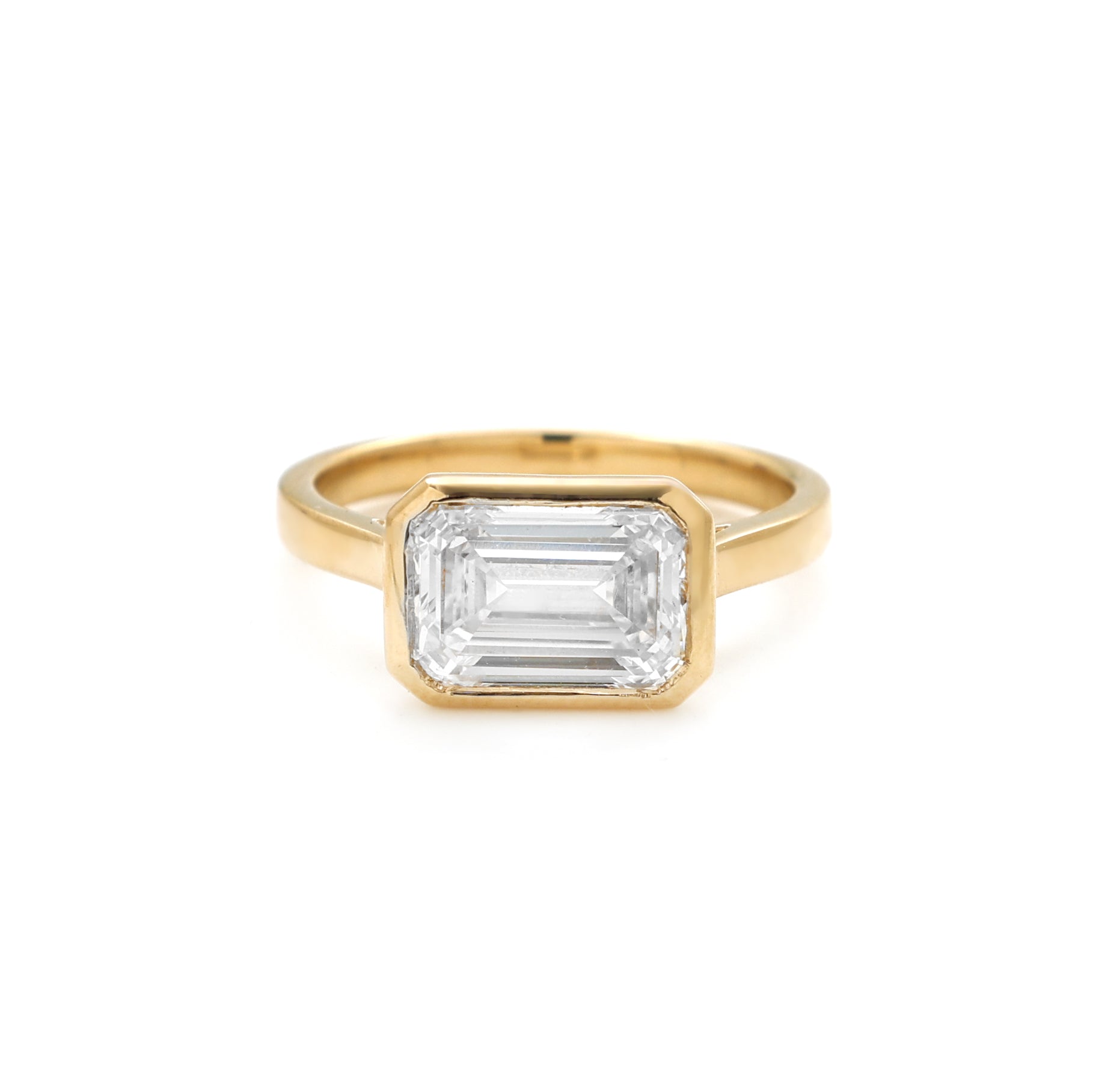 JPRG-2327/5955 Lab Grown Diamond Emerald Cut Bezel Ring | 14K