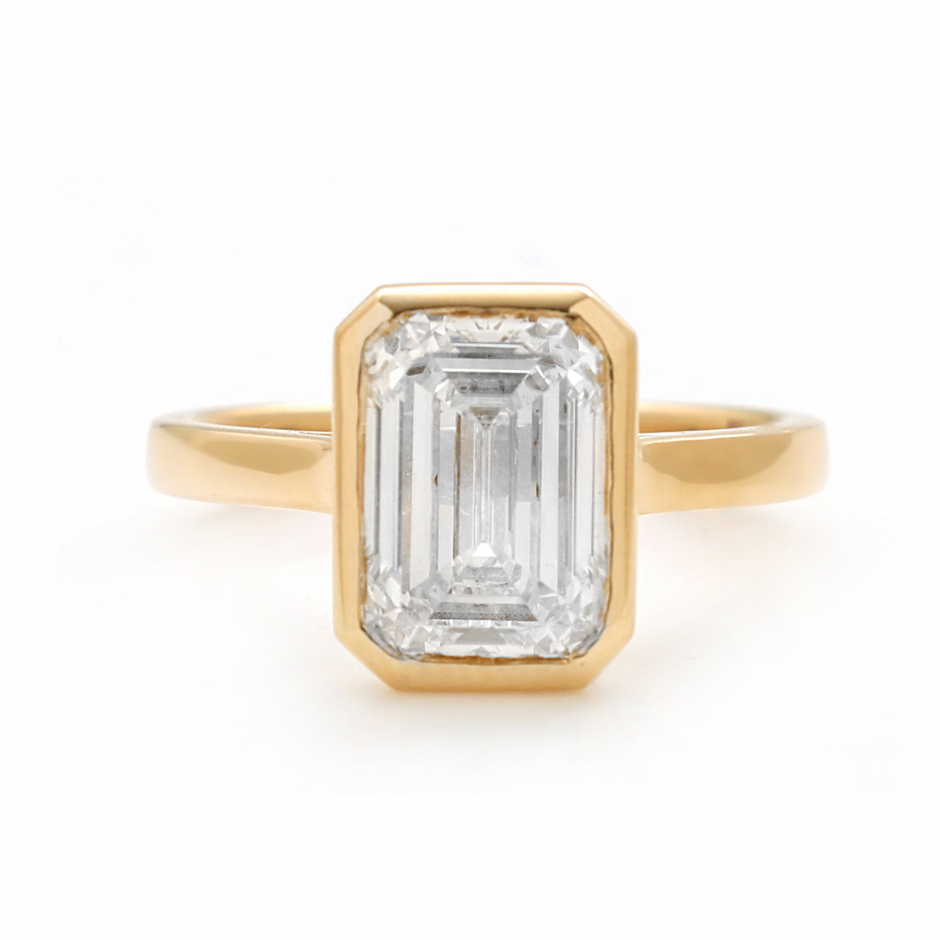 JPRG-2328/5956 Lab Grown Diamond Emerald Cut Bezel Ring | 14K