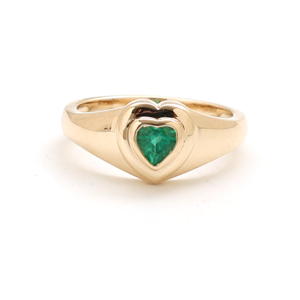 JPRG-2358/5988 Emerald Heart Signet Ring | 14K
