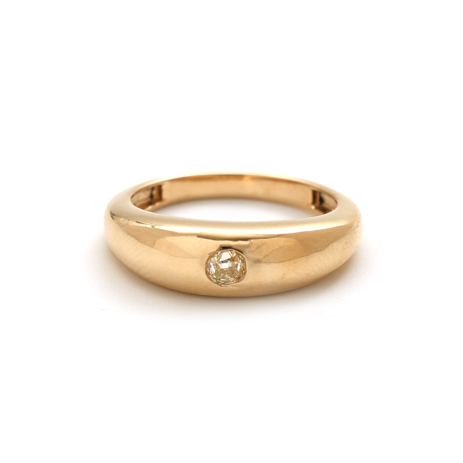 JPRG-2439/6202 Diamond Cushion Chunky Ring | 18K