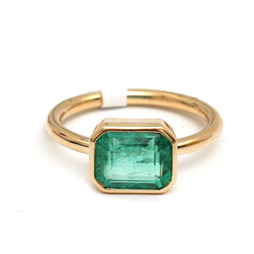 JPRG-2538/6602 Emerald Octagon Bezel Set Ring | 18K