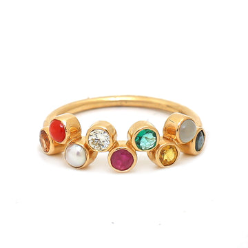 JPRG-2647/6906 Navratna Round Half Bezel Set Ring | 18K
