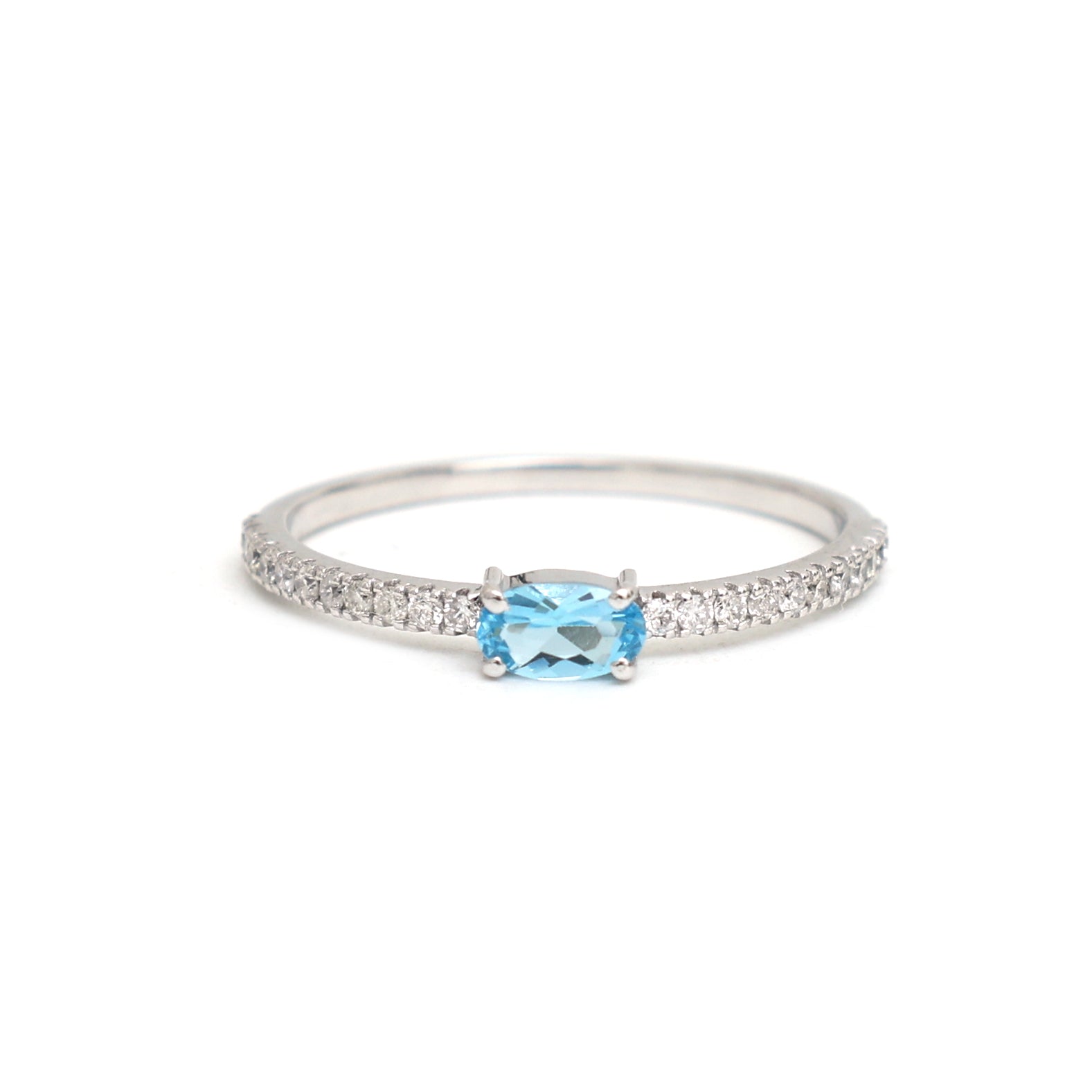 JPRG-2661/6943 Aquamarine Oval With Diamond Thin Ring | 18K