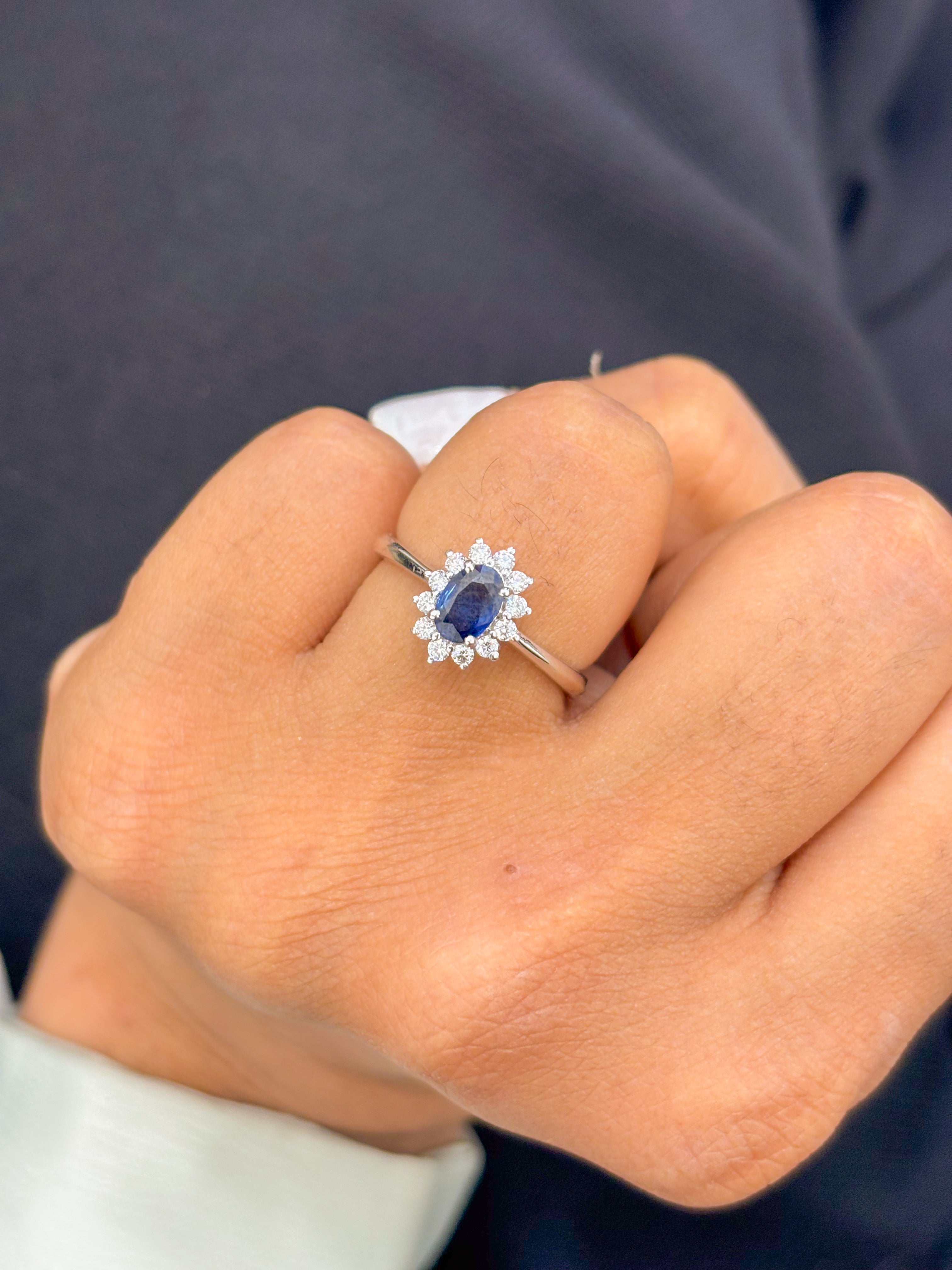 JPRG-2685/6969 Blue Sapphire Oval Diamond Cut Ring | 18K