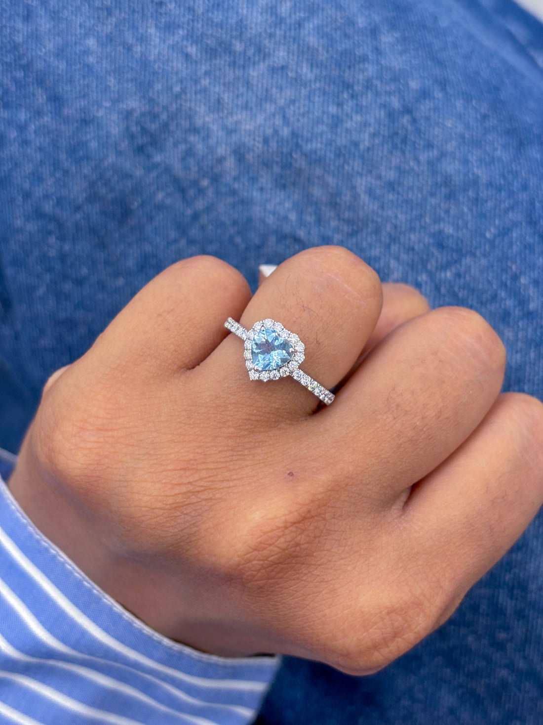 JPRG-2764/7235 Aquamarine Heart With Diamond Ring | 18K