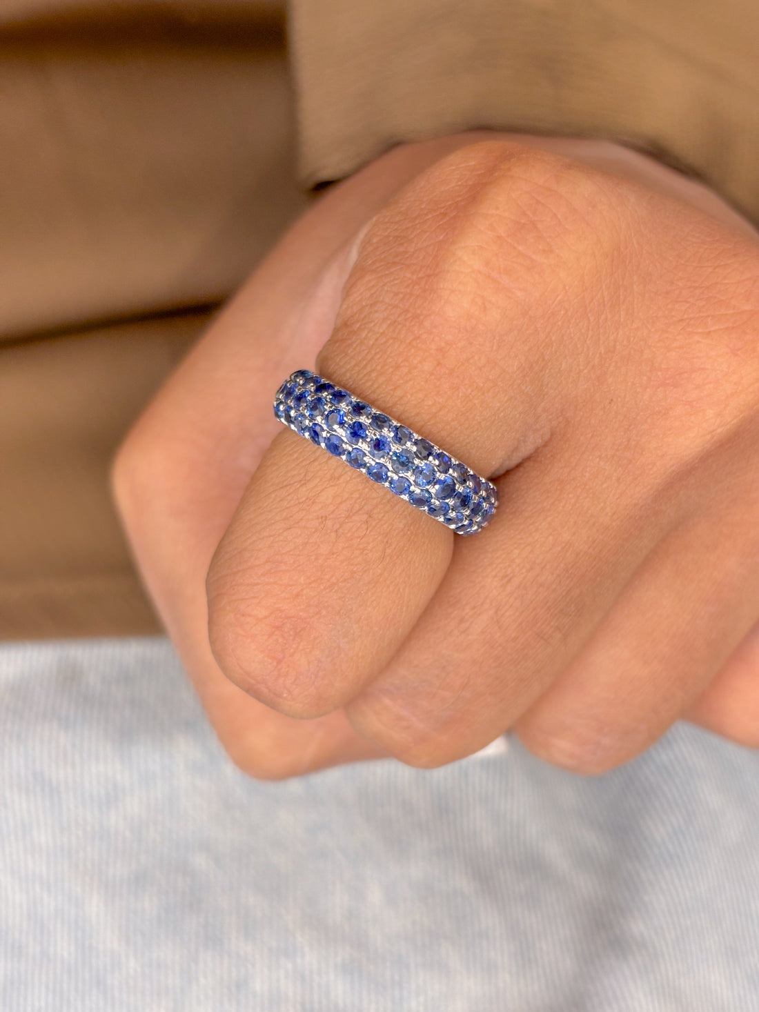 JPRG-2770/7252 Blue Sapphire Round Pave Ring | 18K