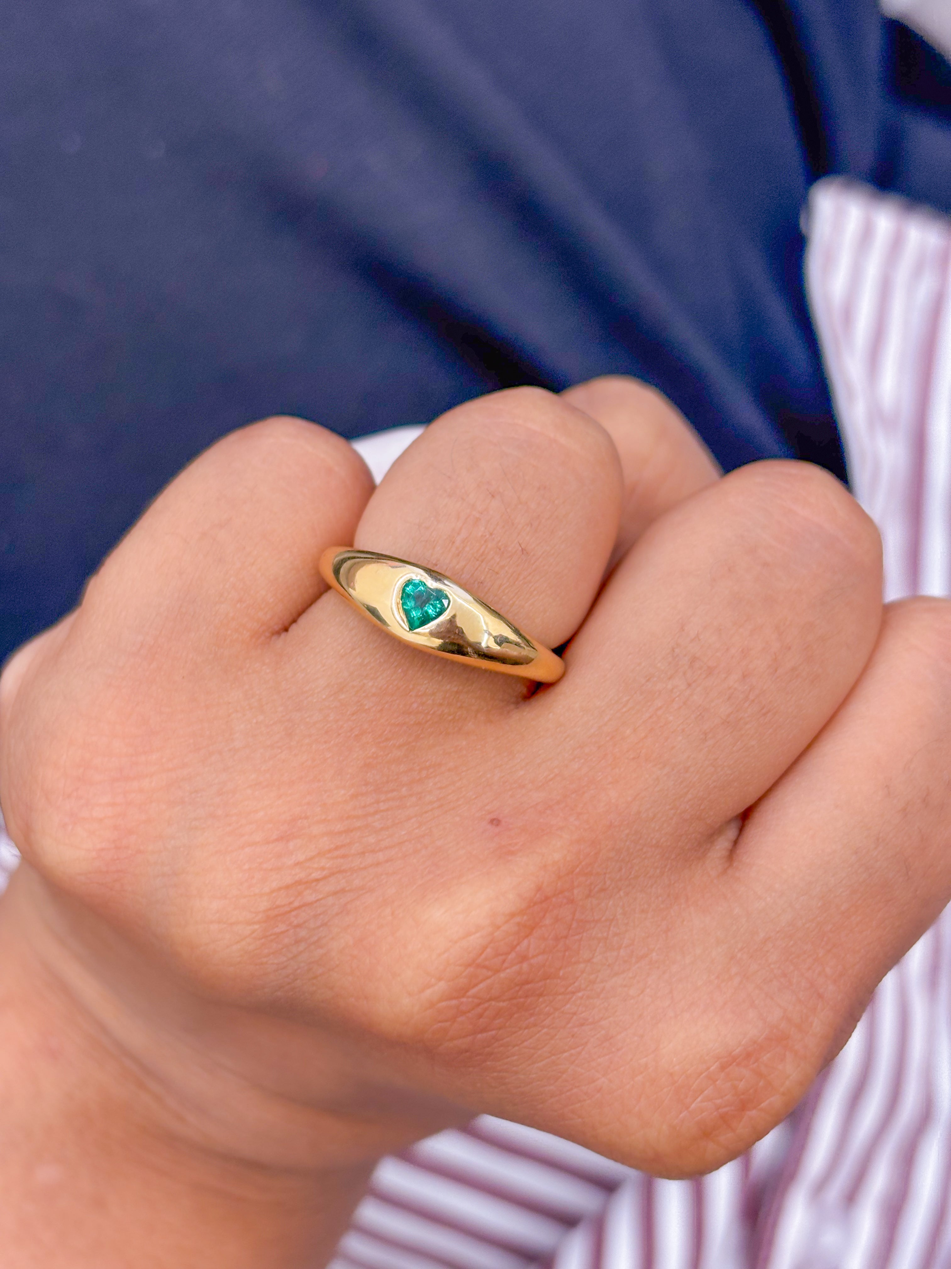 JPRG-2806/7341 Emerald Heart Chunky Ring | 18K