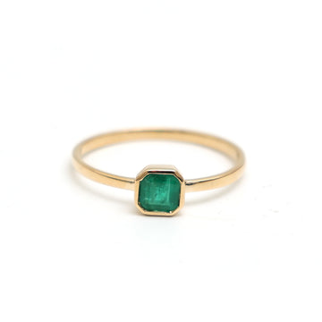 JPRG-2869/7462 Emerald Square Octagon Bezel Set Ring | 18K