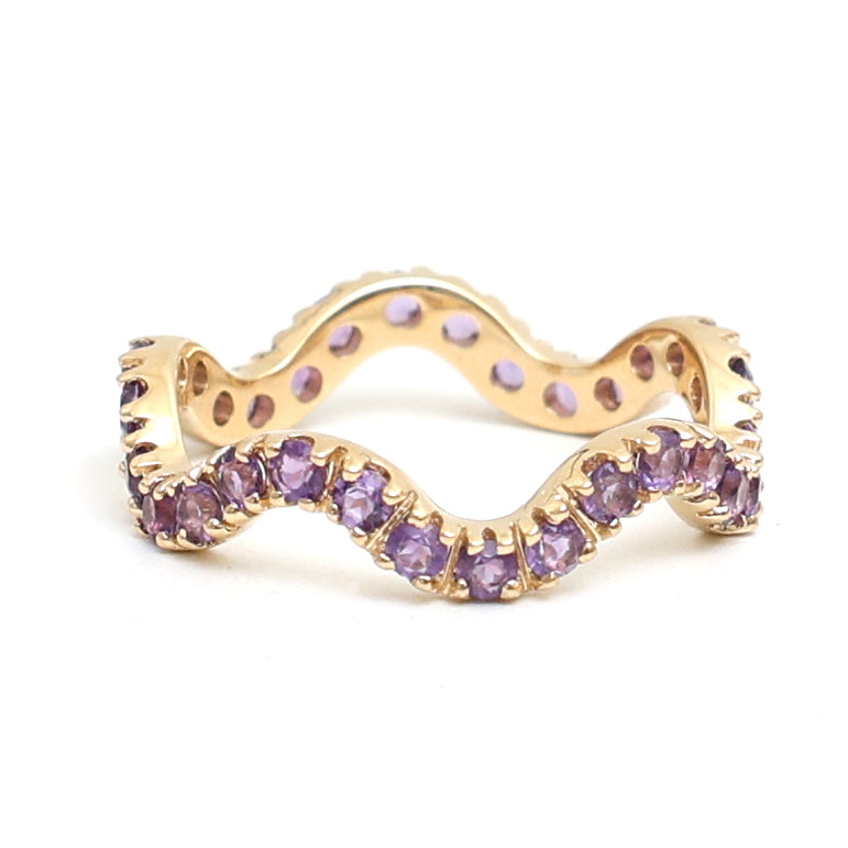 JPRG-2910/7533 Amethyst Round Wave Ring | 18K
