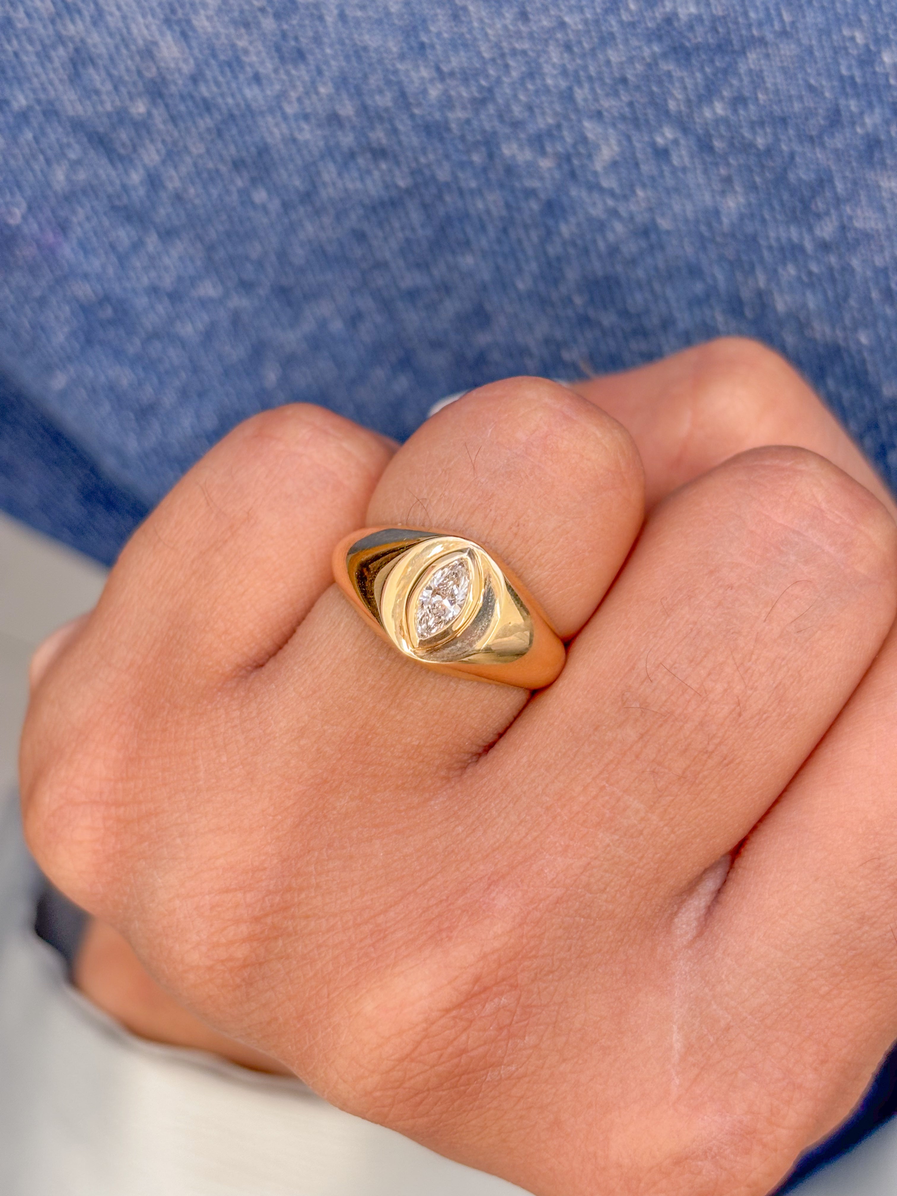 JPRG-2947/7676 Diamond Marquise Pinky Ring | 18K