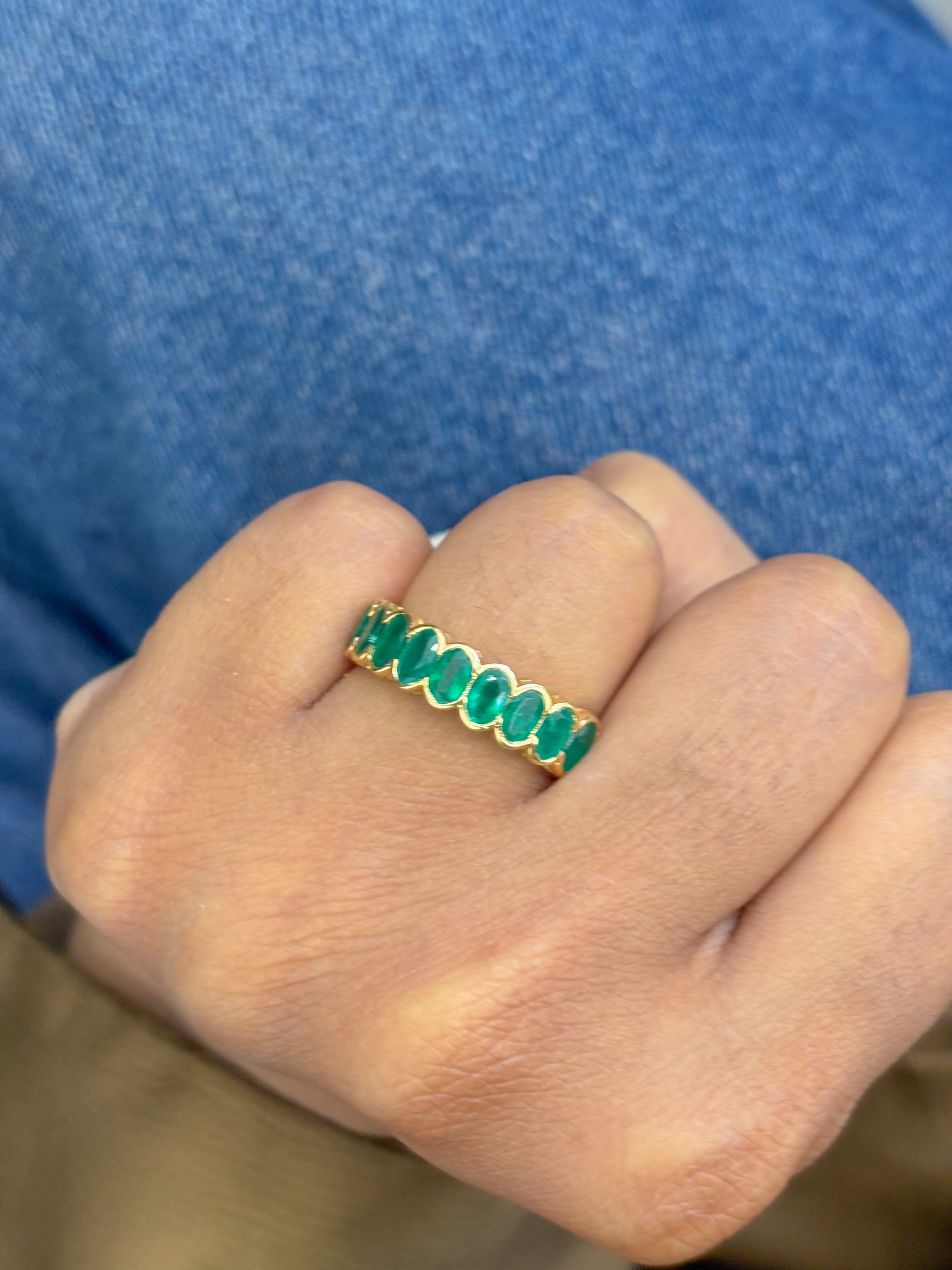 JPRG-2948/7677 Emerald Oval Half Eternity Band Ring | 18K