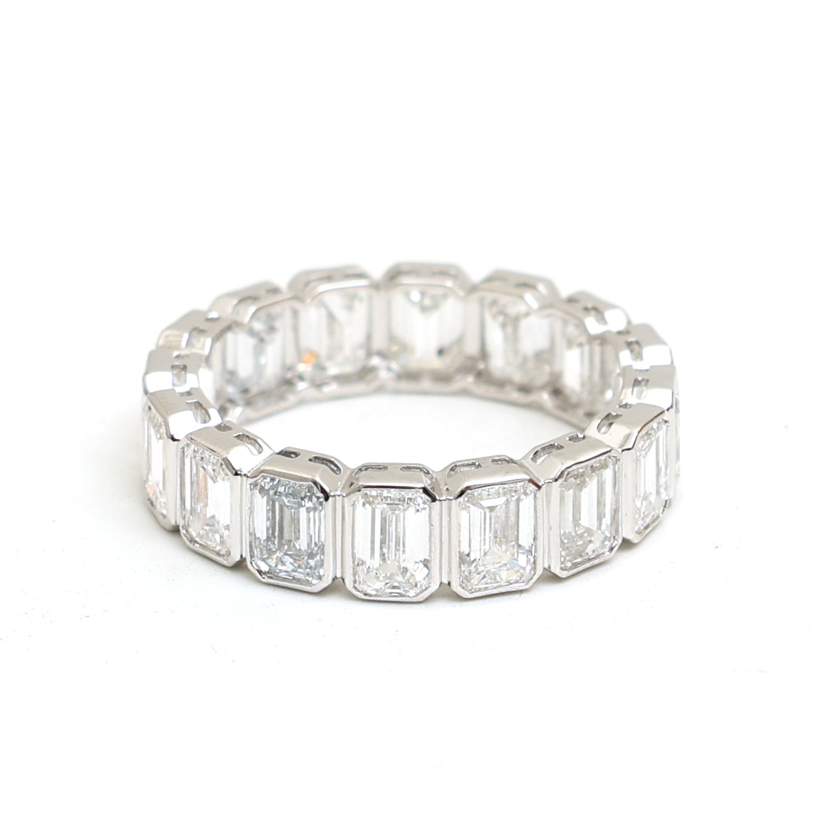 JPRG-2984/7775 Lab Grown Diamond Emerald Cut Ring | 18K