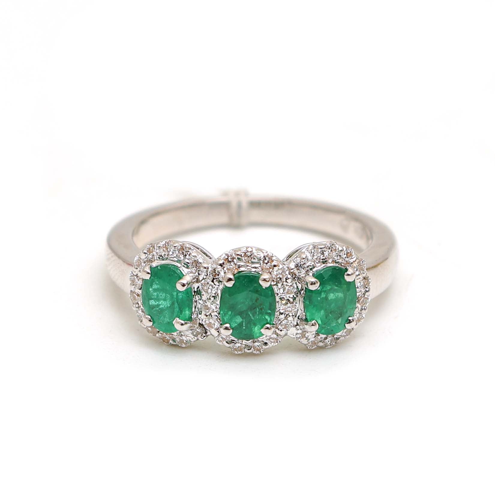 JPRG-3004/7819 Emerald Three Oval Diamond Ring | 18K