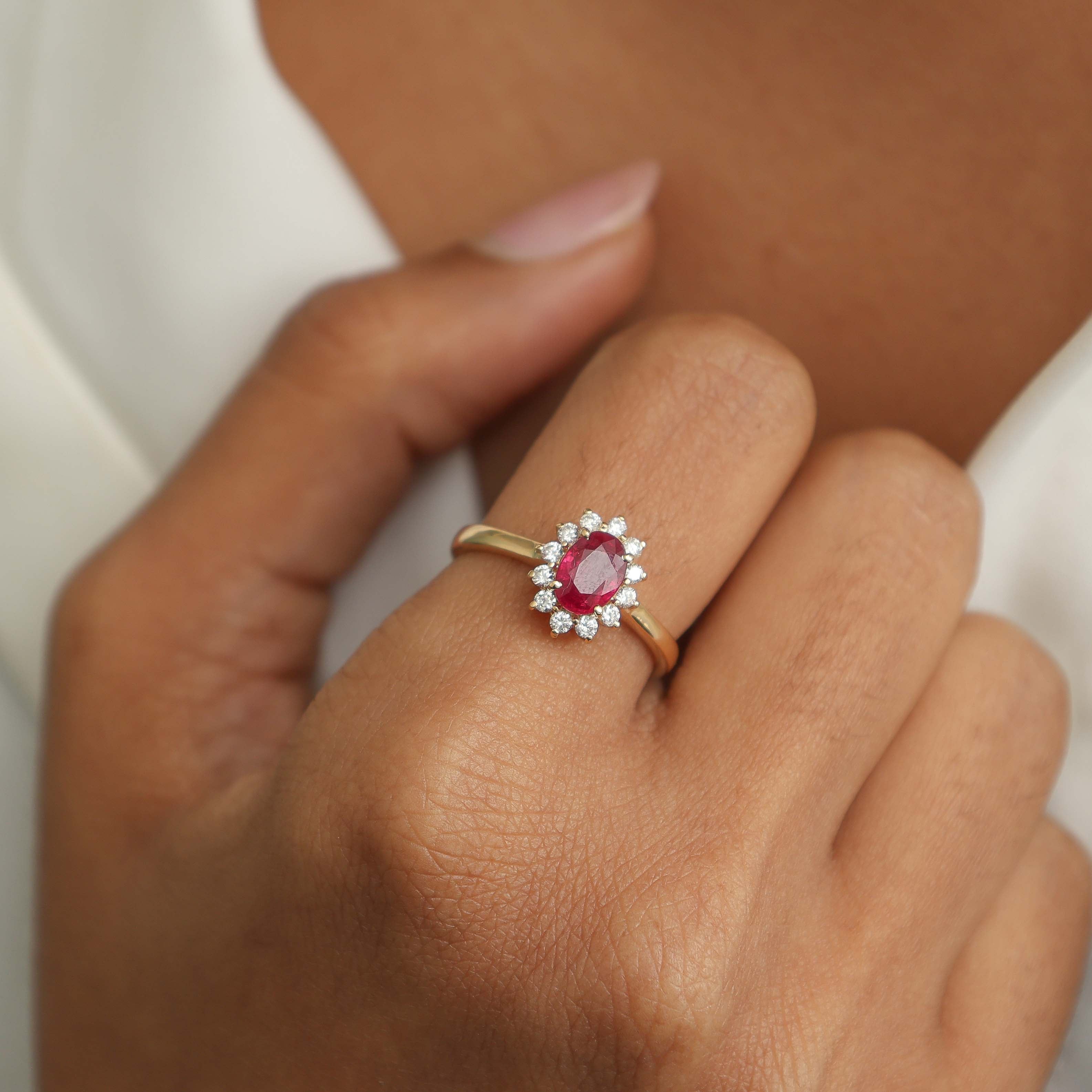 JPRG-3081/8067 Ruby Oval With Diamond Ring | 18K