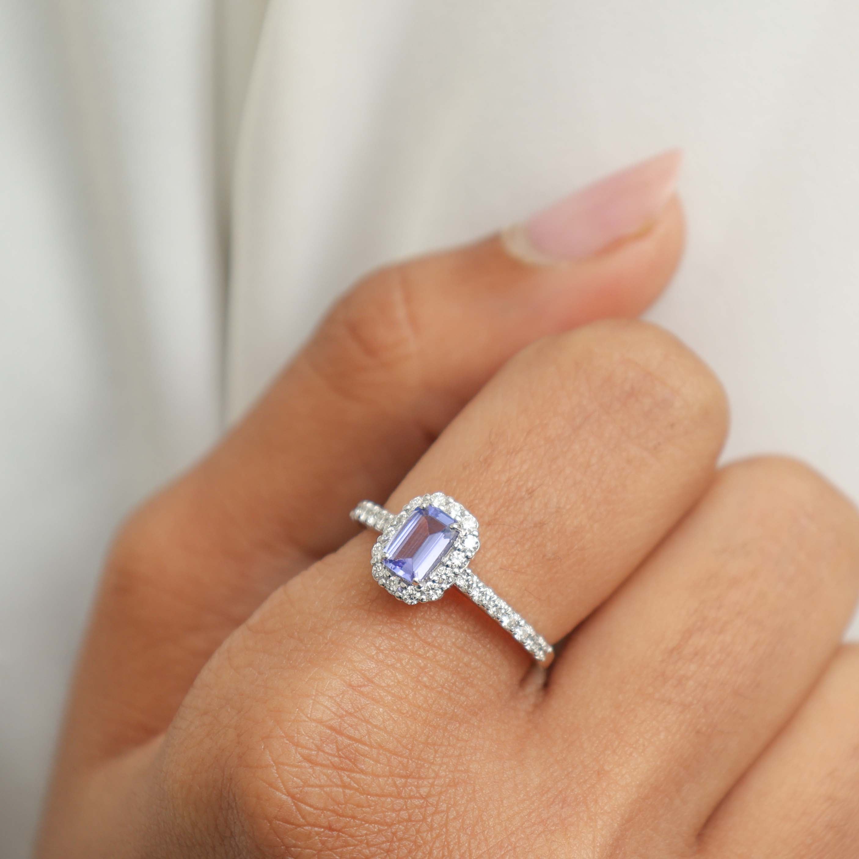 JPRG-3086/8073 Tanzanite Octagon With Diamond Ring | 18K