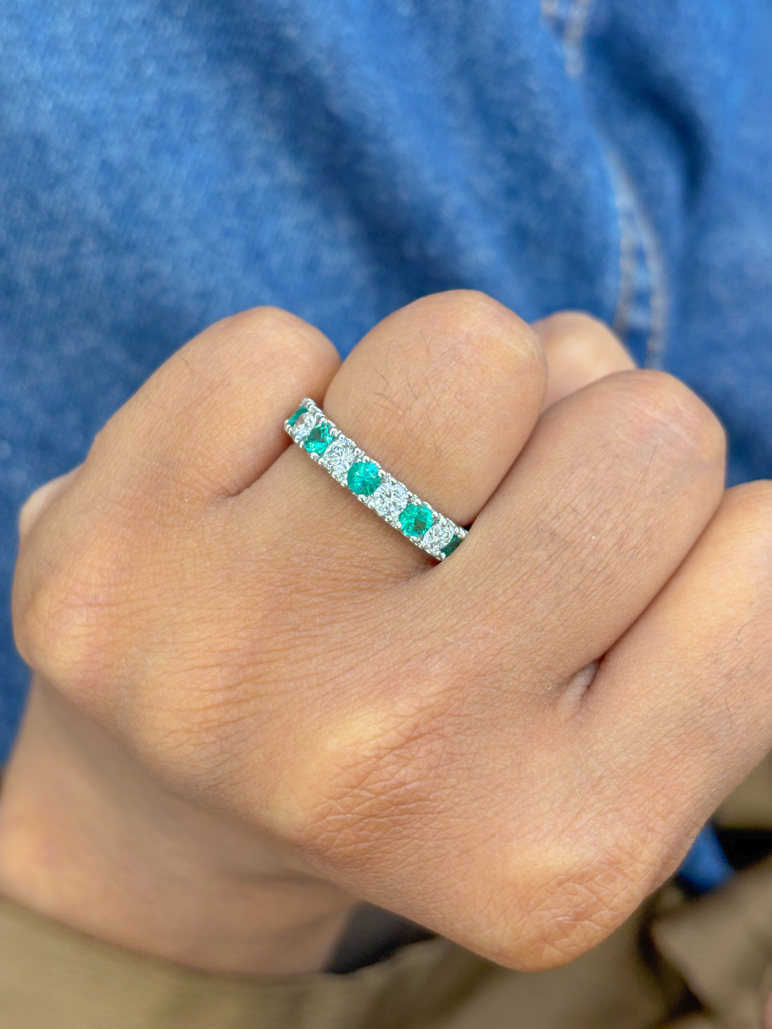 JPRG-3094/8099 Emerald Round With Diamond Half Ring | 18K
