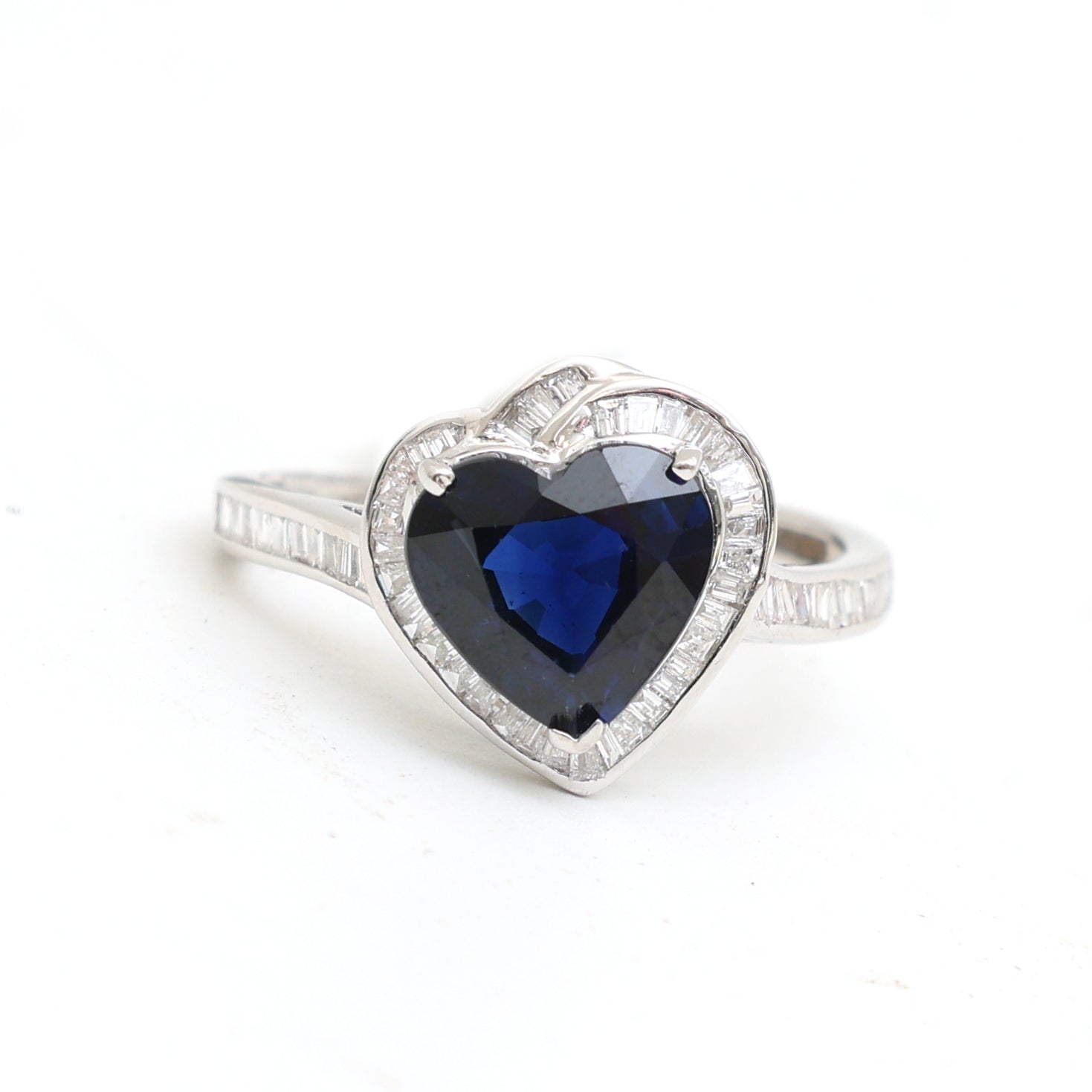 JPRG-3103/8113 Blue Sapphire Heart With Diamond Ring | 14K