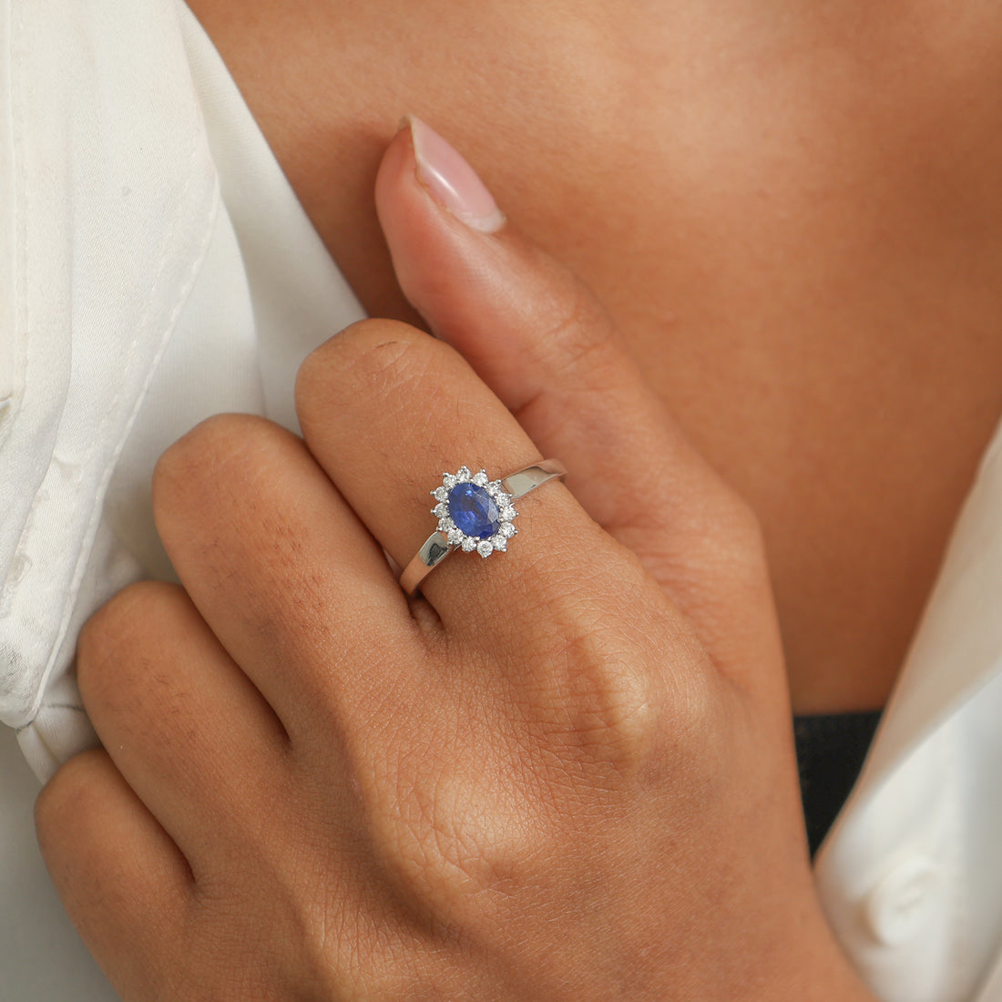 JPRG-3113/8123 Blue Sapphire Oval With Diamond Ring | 14K