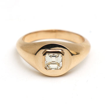 JPRG-3128/8181 Diamond Pinky Ring | 18K