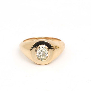 JPRG-3134/8190 Diamond Oval Pinky Ring | 18K