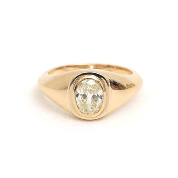 JPRG-3137/8193 Diamond Oval Pinky Ring | 18K