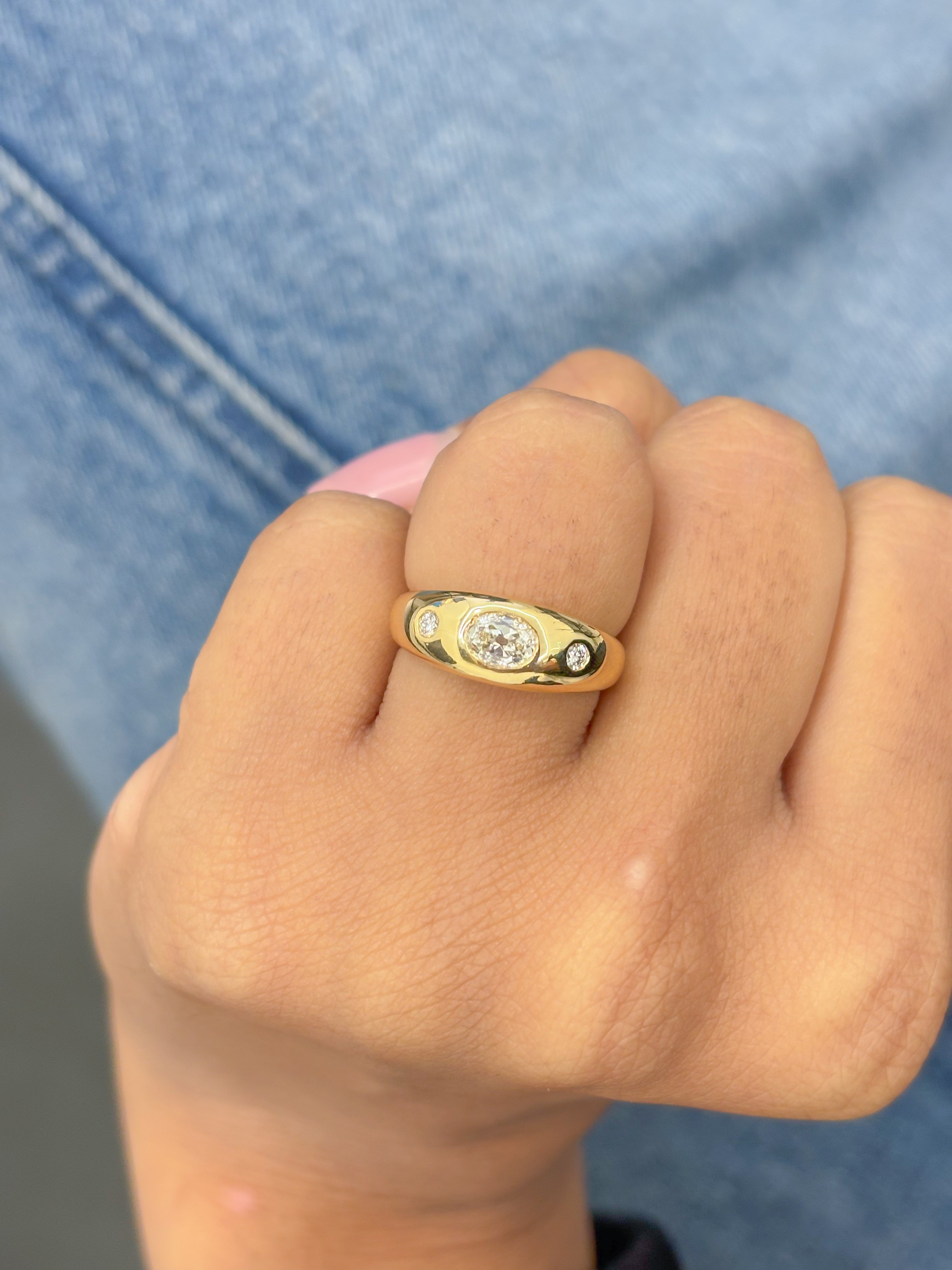 JPRG-3142/8205 Diamond Pinky Ring | 18K