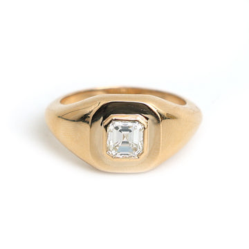 JPRG-3143/8206 Diamond Pinky Ring | 18K