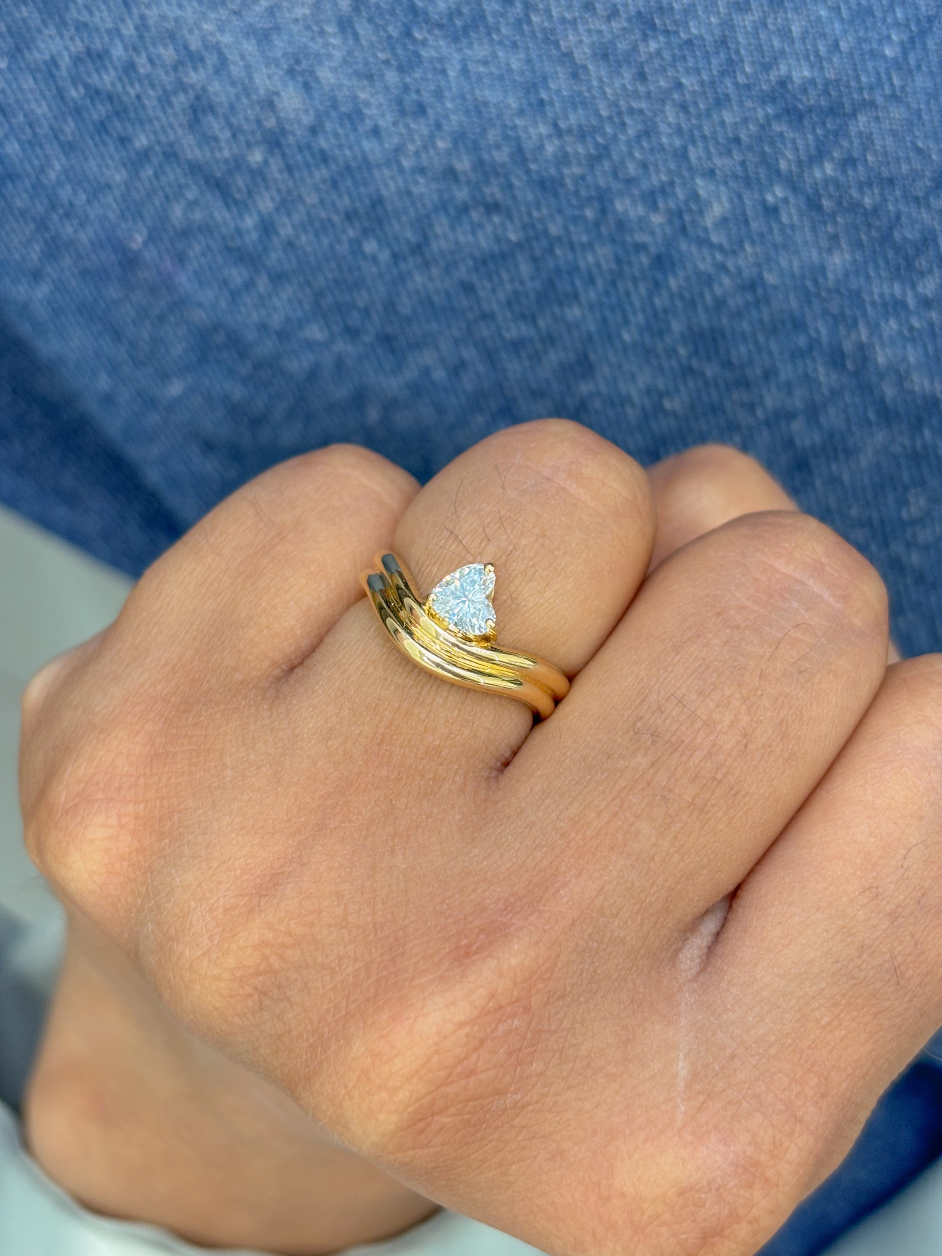 JPRG-3202/8302 Diamond Heart Wave Ring | 18K