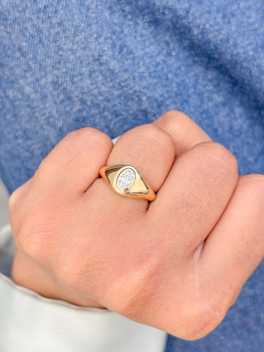 JPRG-3218/8318 Lab Grown Diamond  Oval Signet Ring | 14K