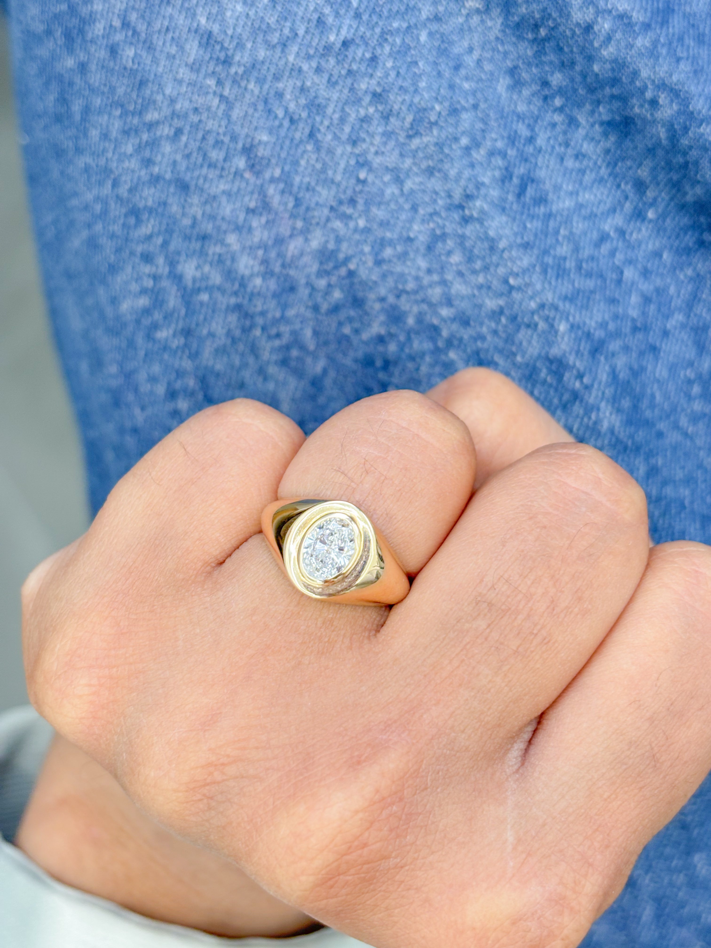 JPRG-3220/8320 Lab Grown Diamond Oval Signet Ring | 14K