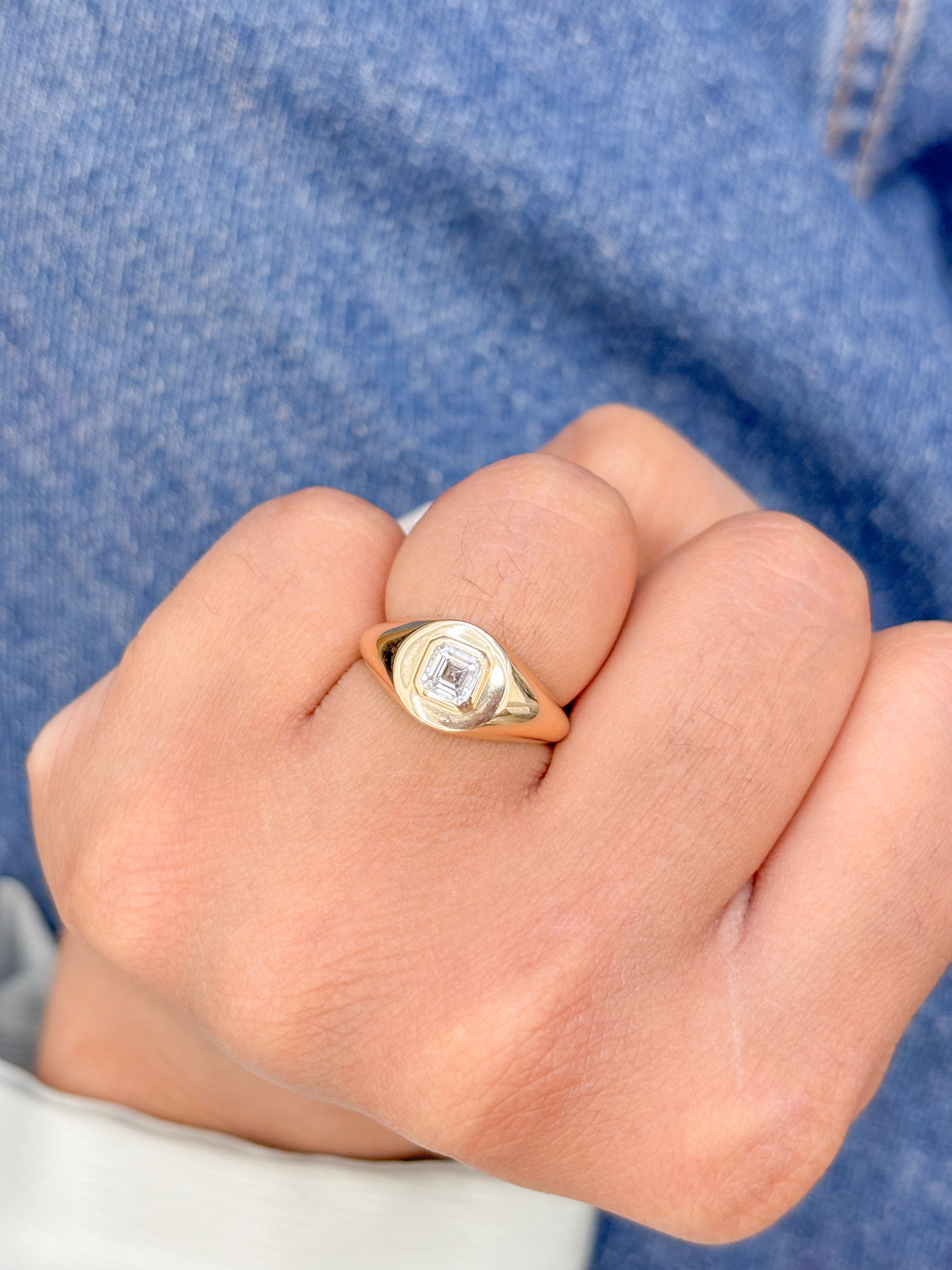 JPRG-3221/8327 Lab Grown Diamond Asscher Signet Ring | 14K