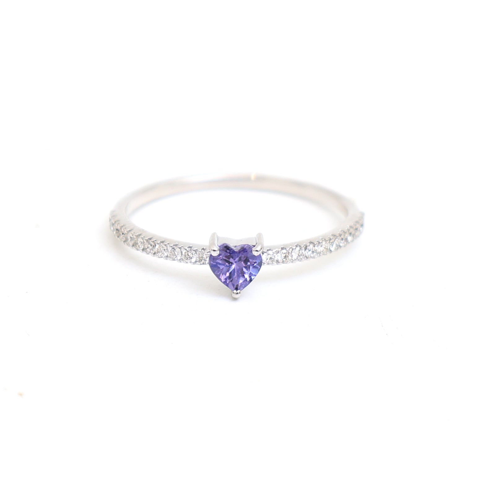 JPRG-3230/8358 Tanzanite Diamond Heart Thin Ring | 14K