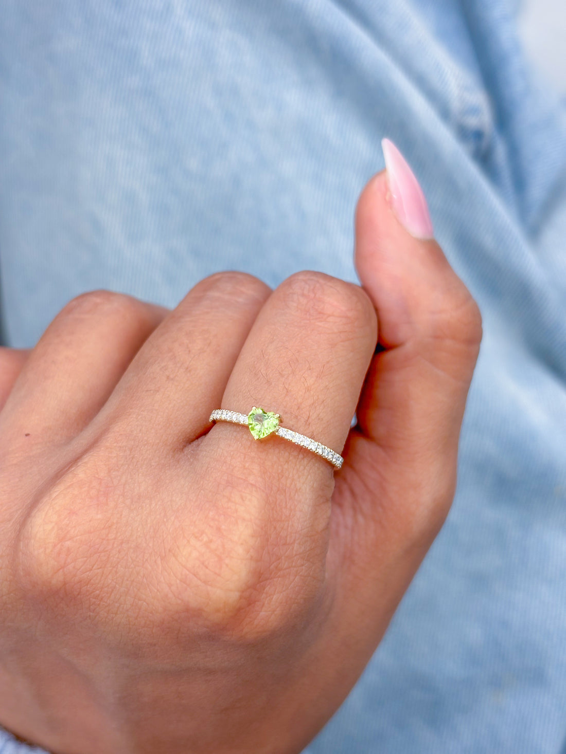 JPRG-3235/8363 Peridot Diamond Heart Thin Ring | 14K