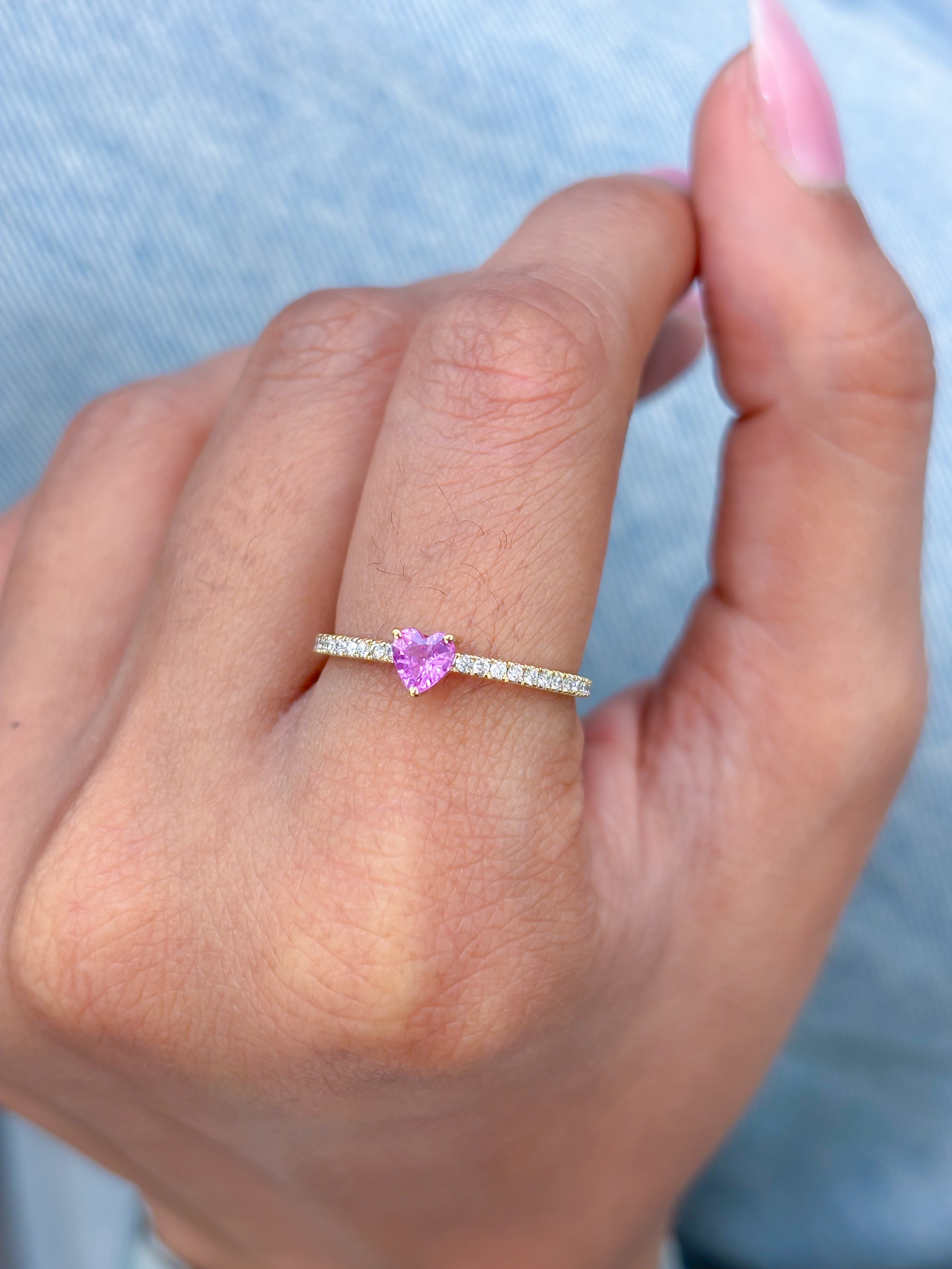 JPRG-3262/8391 Pink Sapphire Diamond Heart Thin Ring | 18K