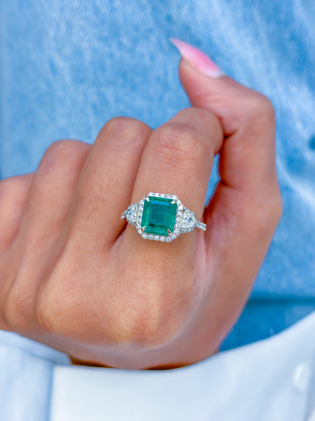 JPRG-3448/8825 Emerald Octagon With Fancy Diamond Ring | 18K