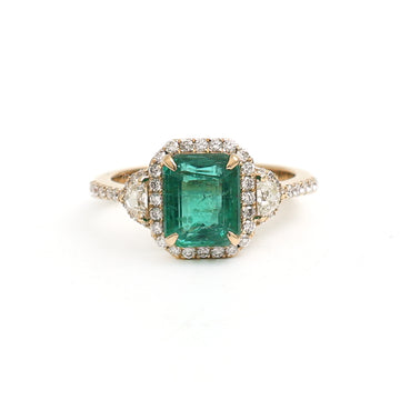 JPRG-3448/8825 Emerald Octagon With Fancy Diamond Ring | 18K