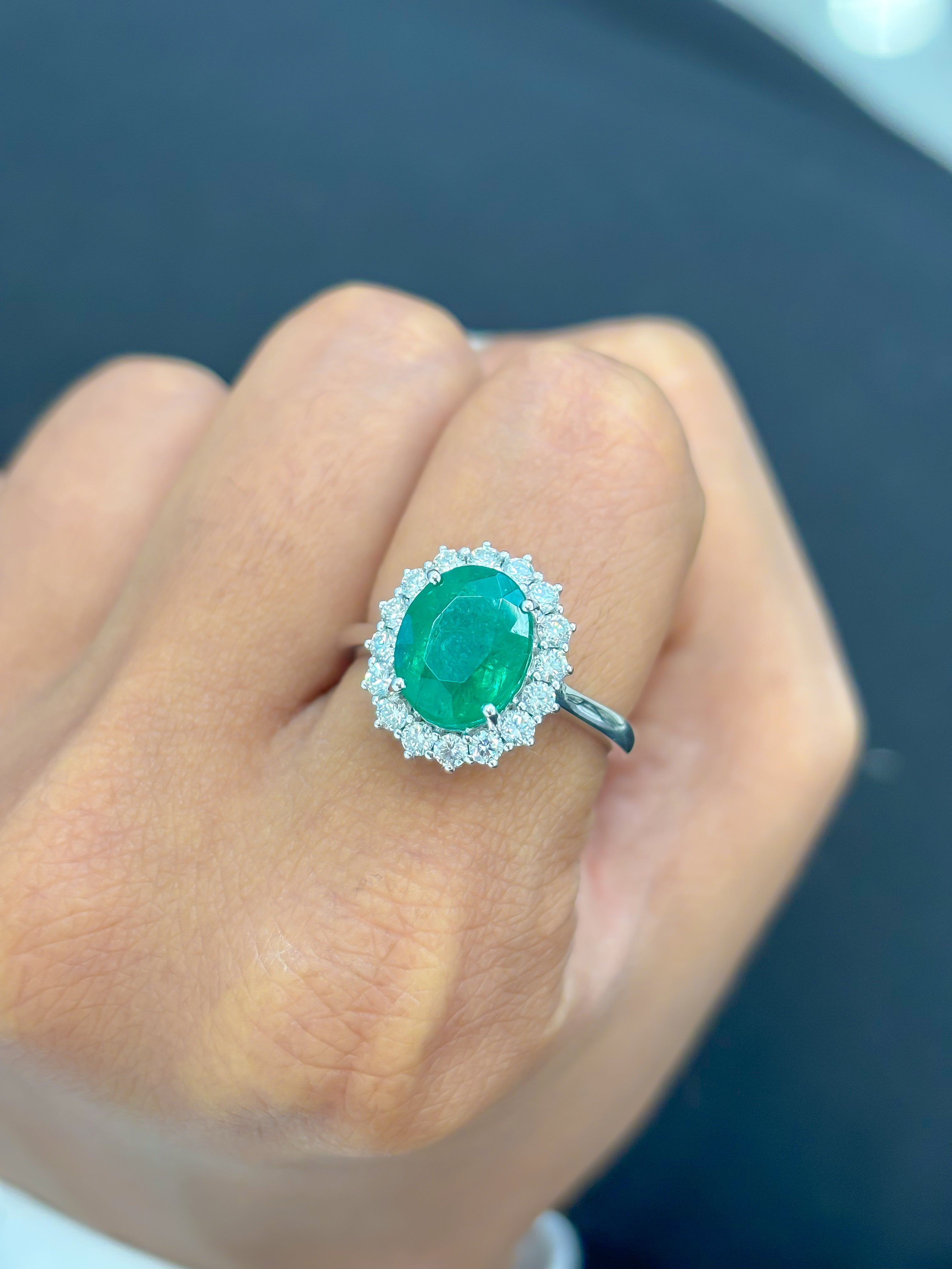 JPRG-3456/8834 Emerald Oval With Diamond Ring | 18K