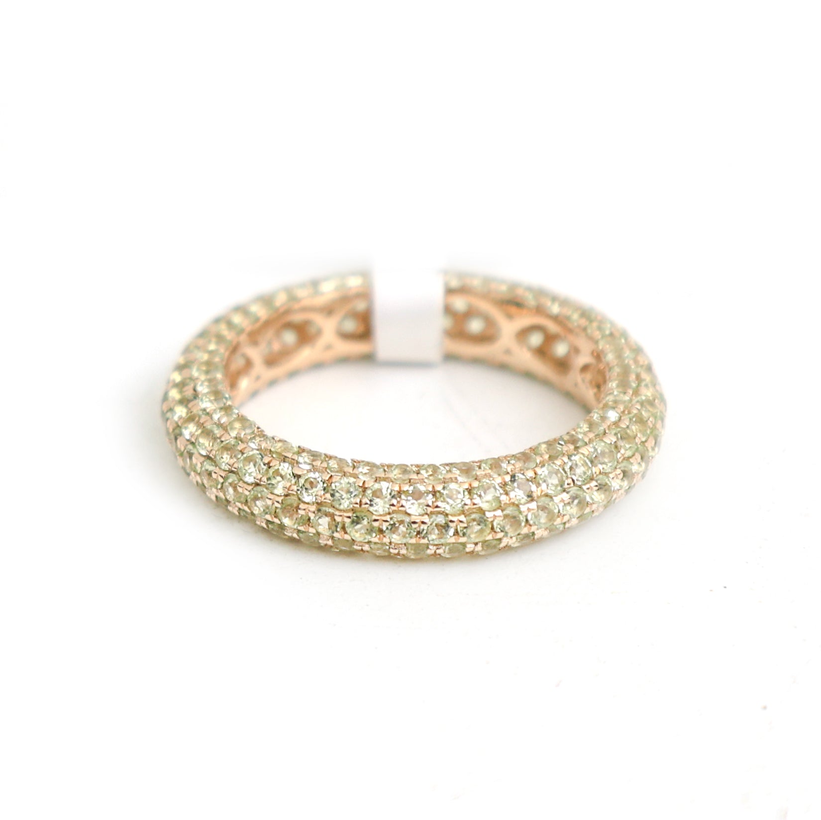 JPRG-3472/8876 Peridot Round Pave Ring | 14K
