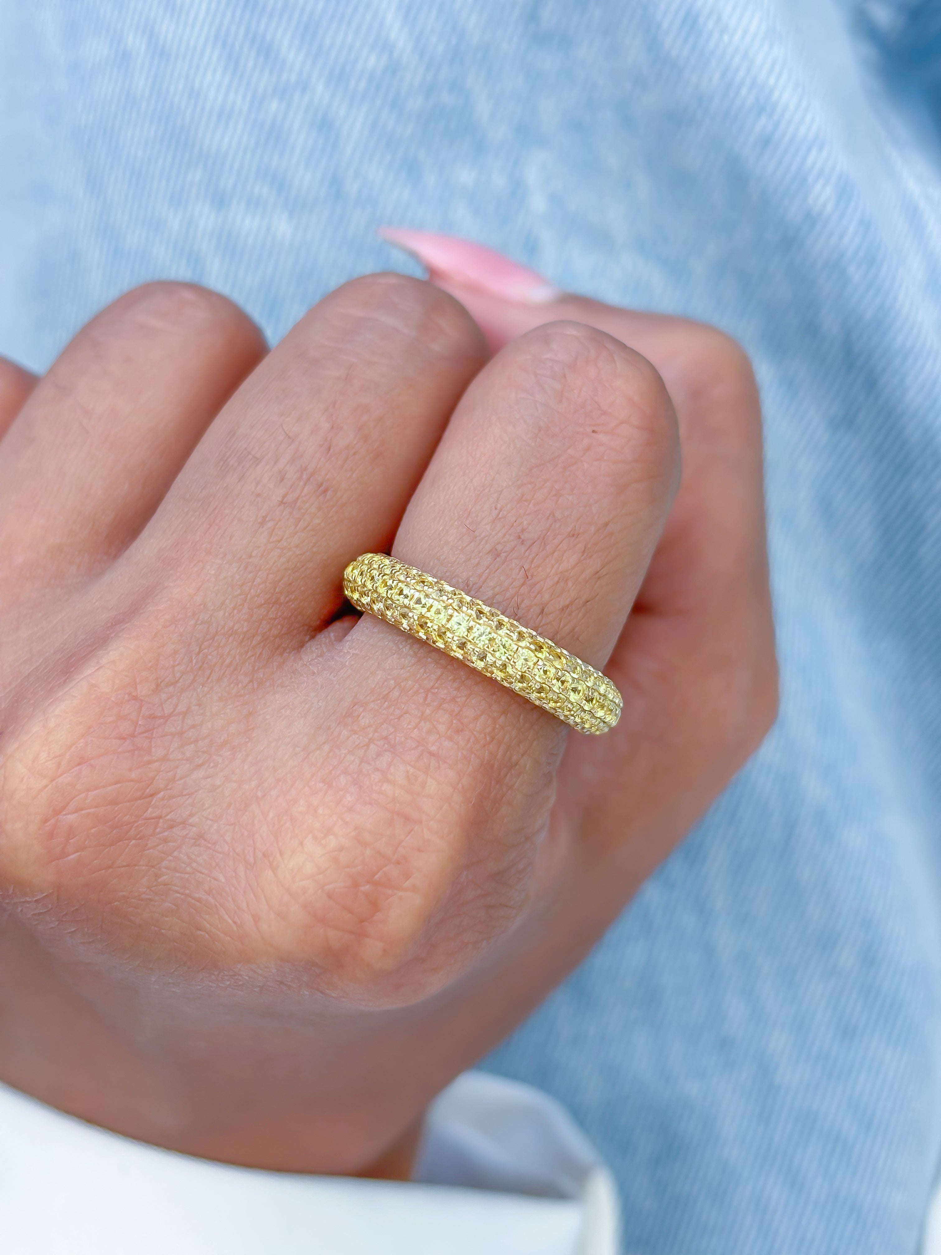 JPRG-3473/8877 Yellow Sapphire Round Pave Ring | 14K