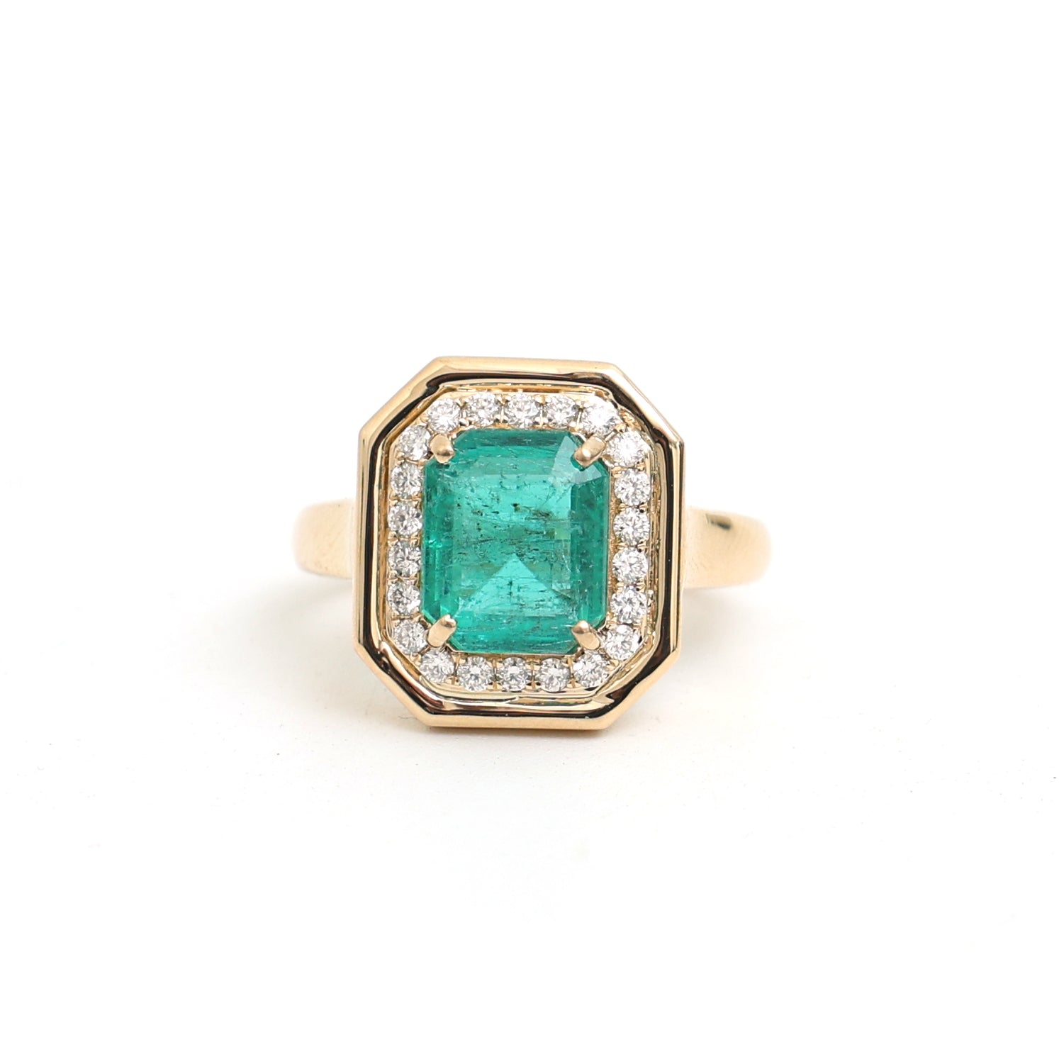 JPRG-3496/8909 Emaerld Octagon With Diamond Ring | 18K