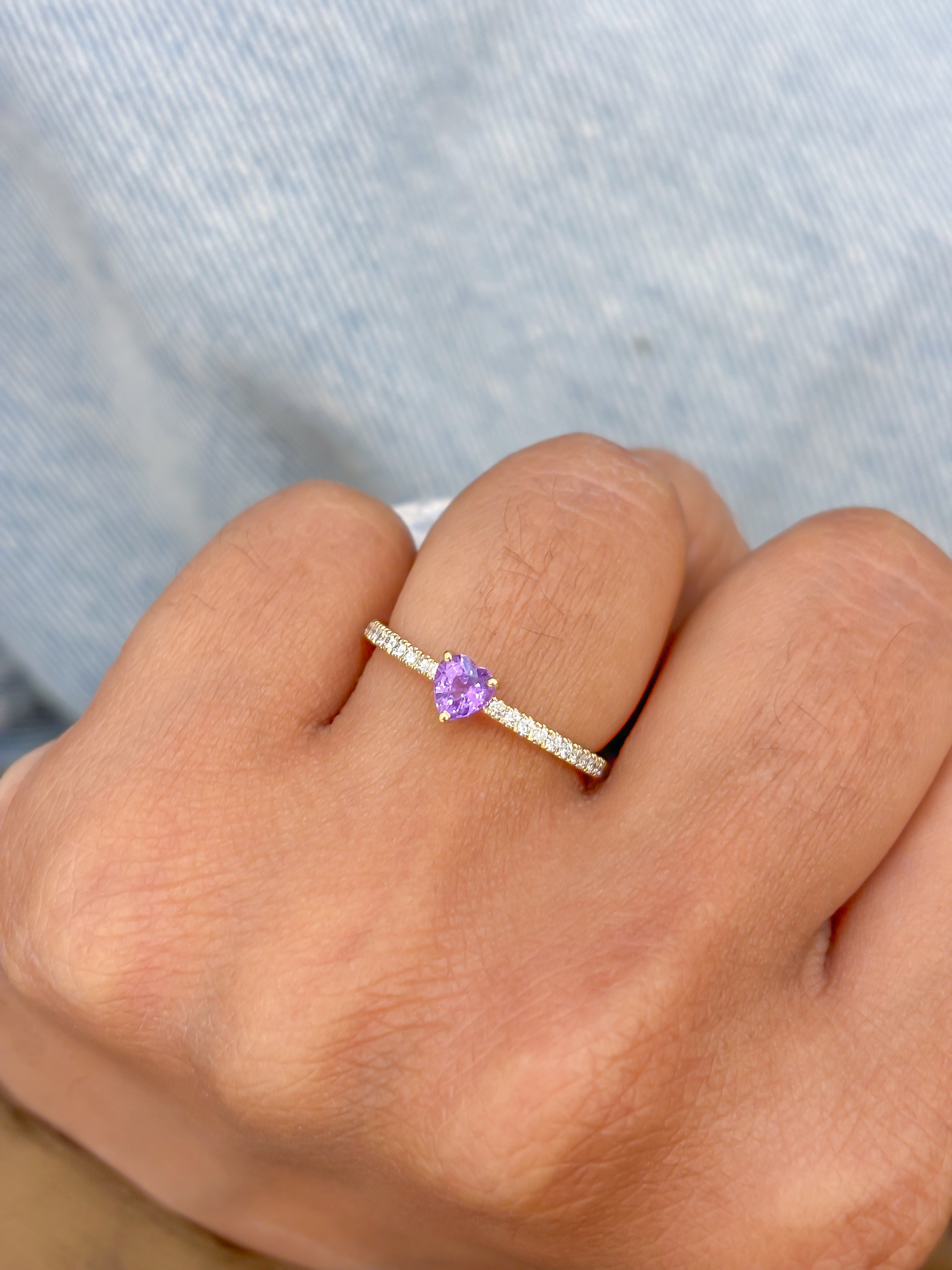 JPRG-3543/9016 Pink Sapphire Diamond Heart Thin Ring | 18K