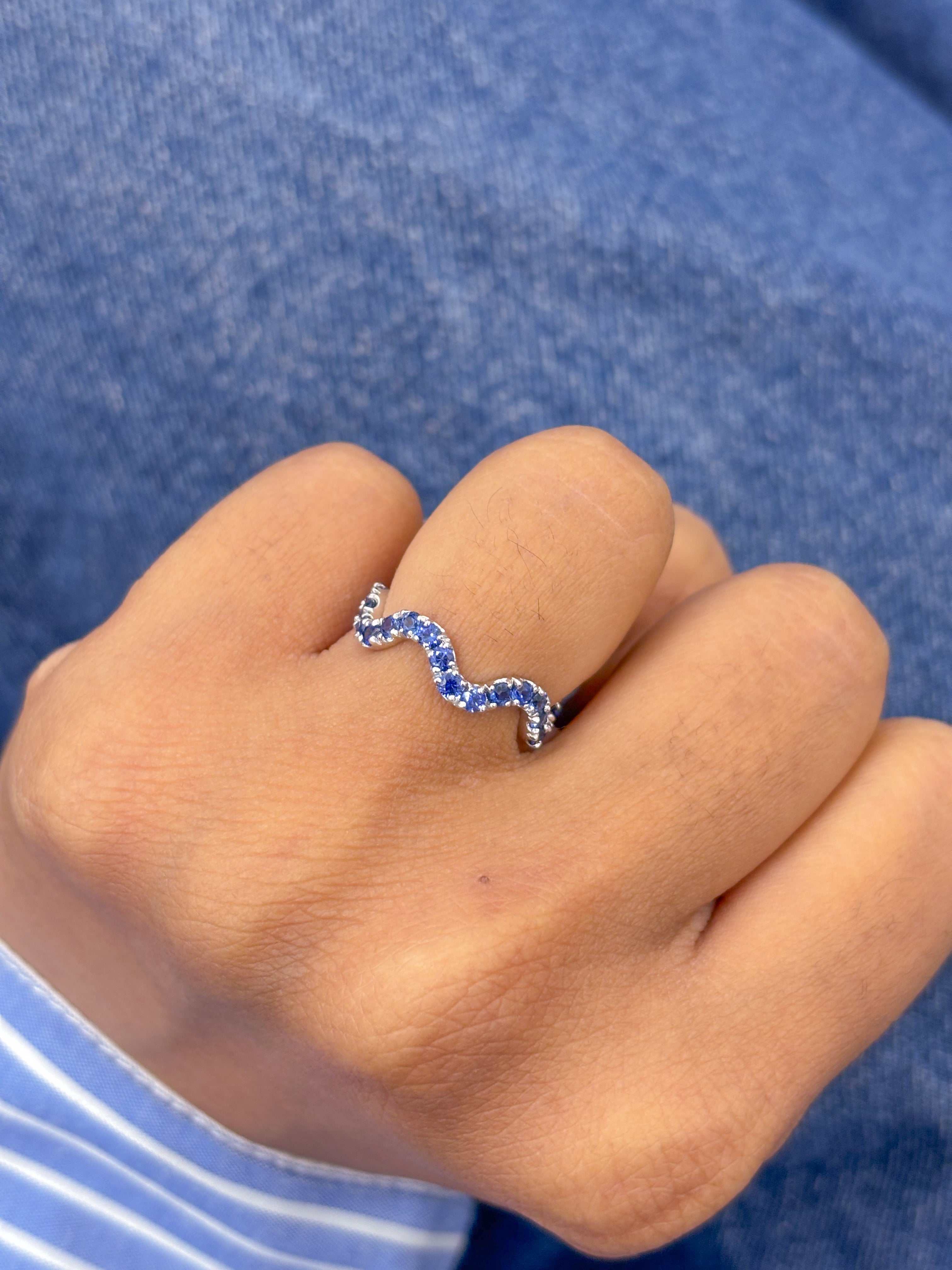 JPRG-3593/9124 Blue Sapphire Ring | 18K