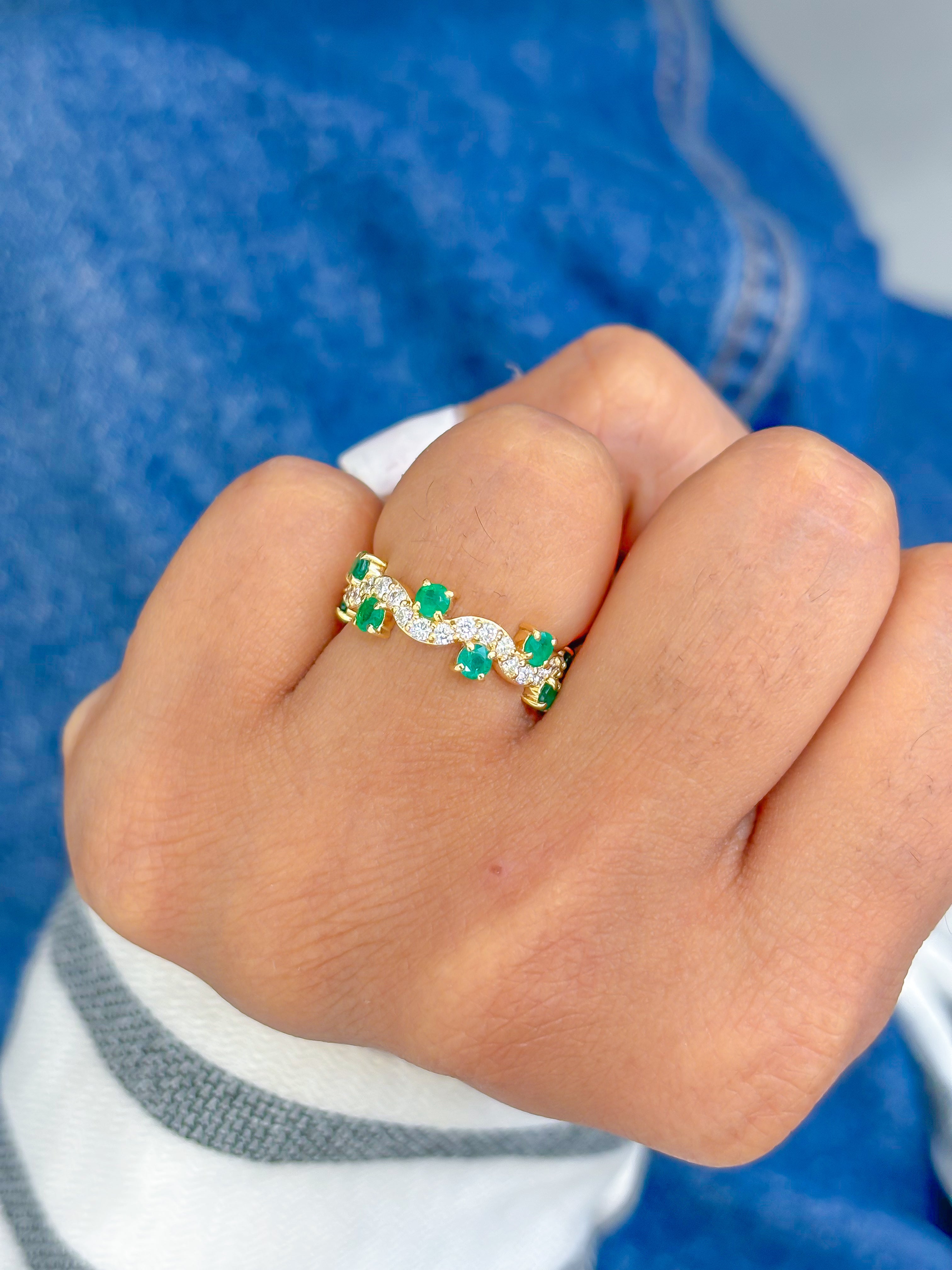 JPRG-3643/9183 Emerald Diamond Ring | 18K