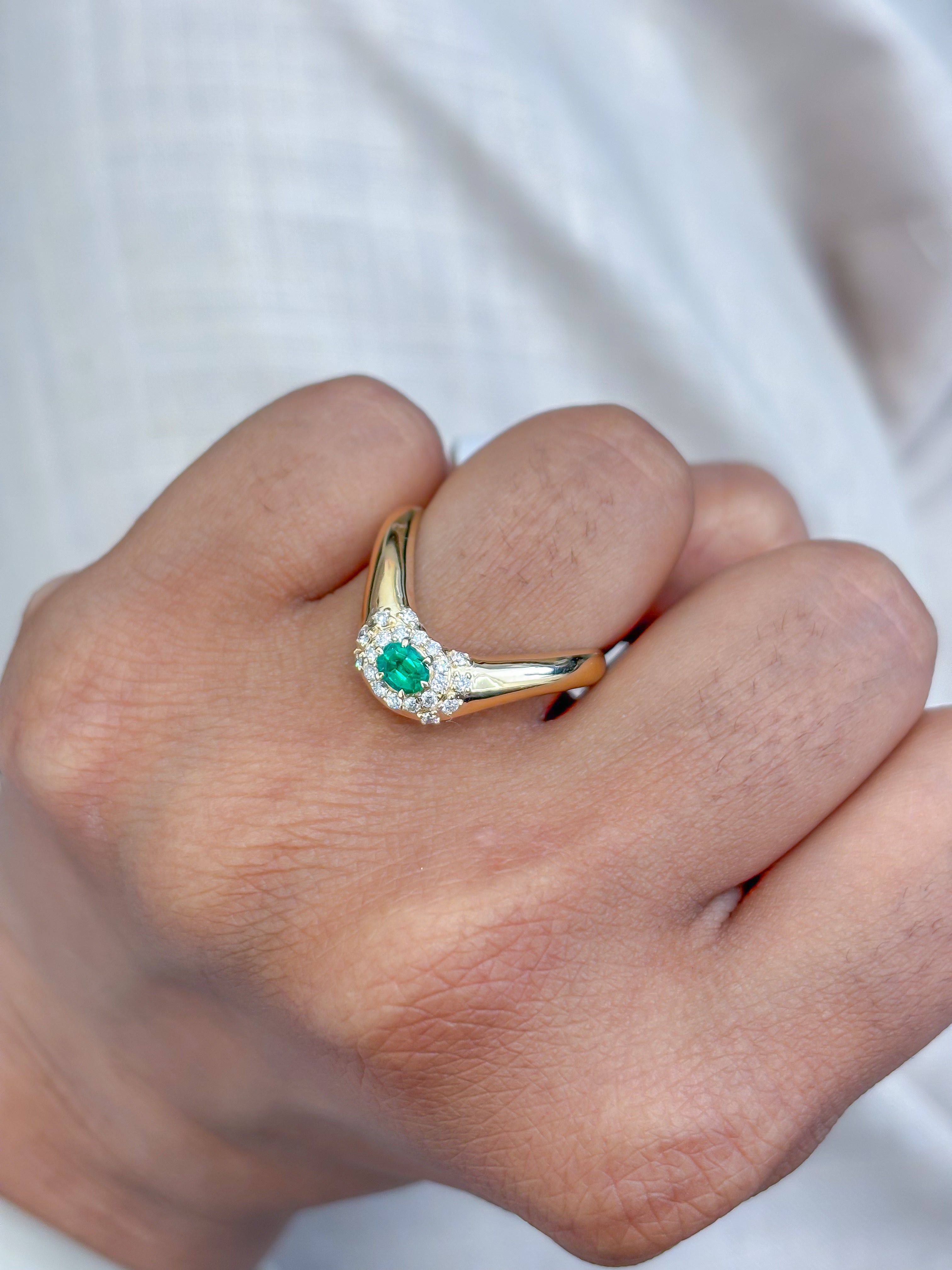 JPRG-3937/9710 Emerald Diamond Ring | 18K