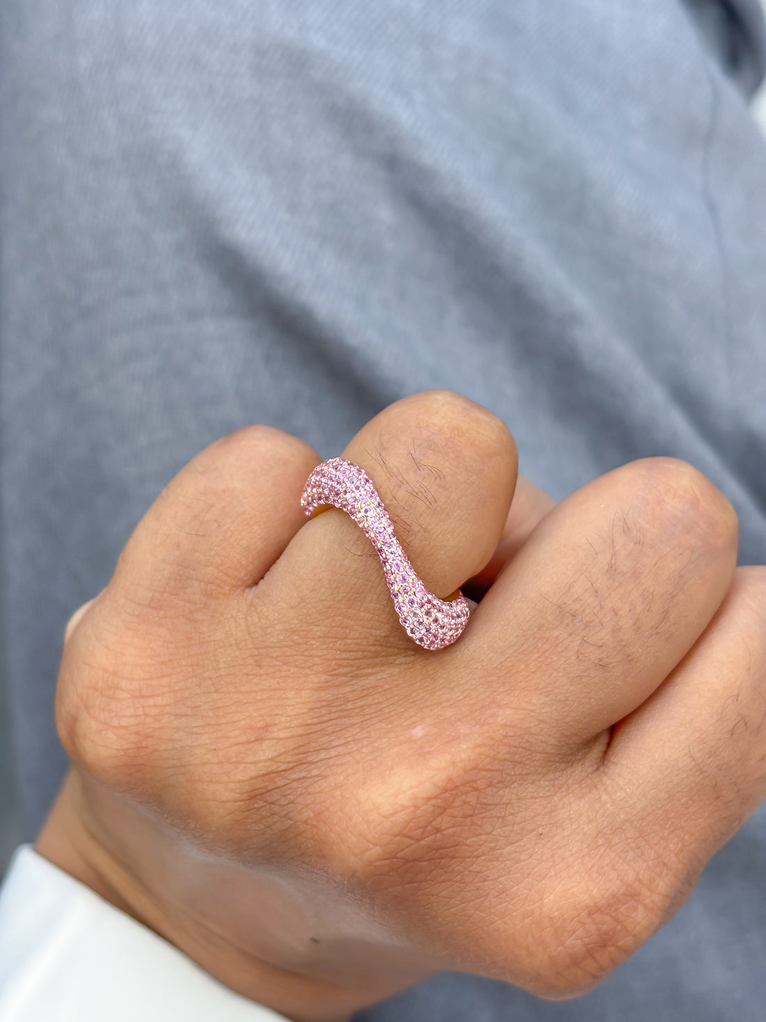 JPRG-4025/9848 Pink Sapphire Round Pave Set Wave Ring | 18K