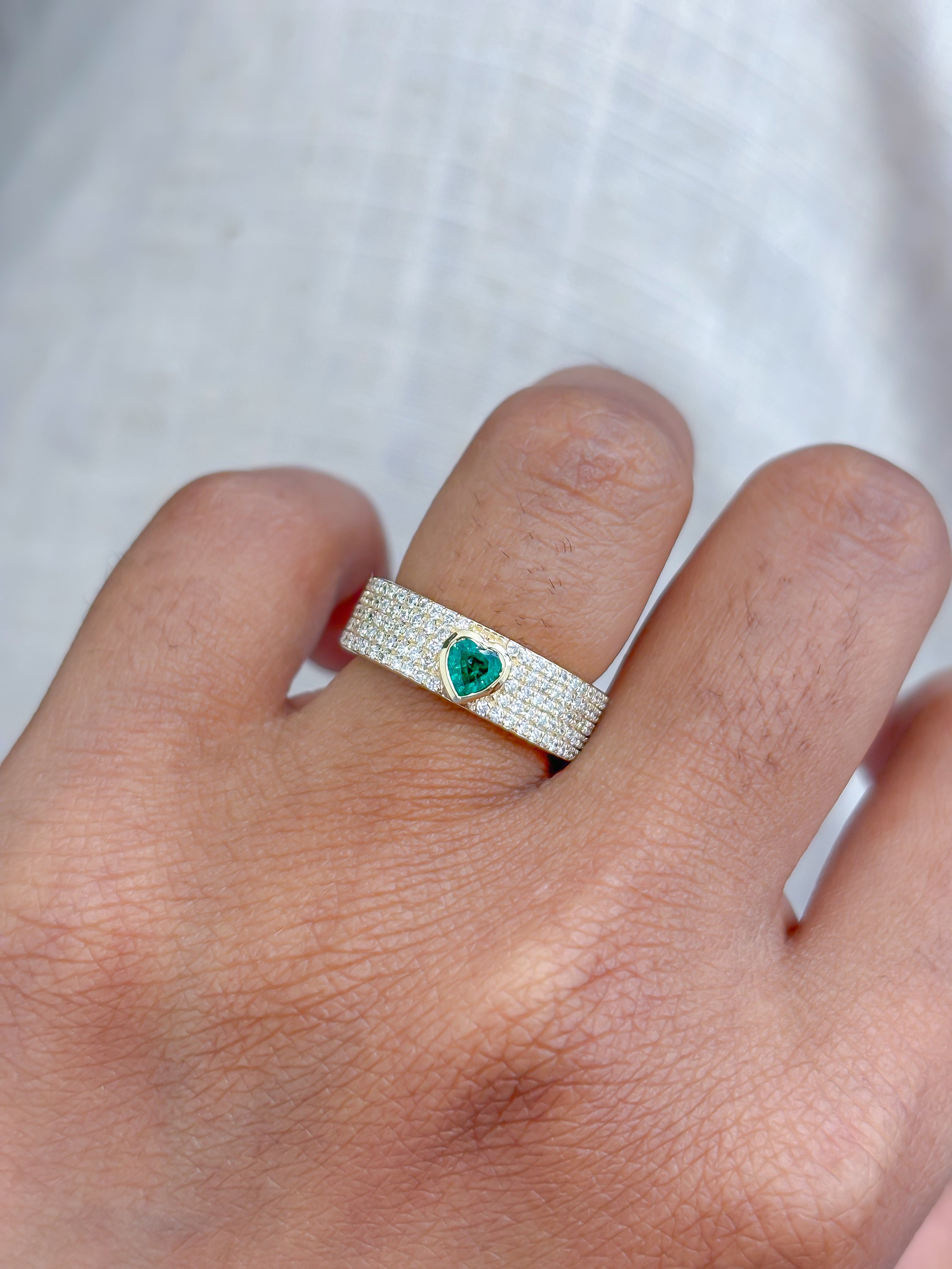 JPRG-4030/9873 Emerald Diamond Ring | 14K